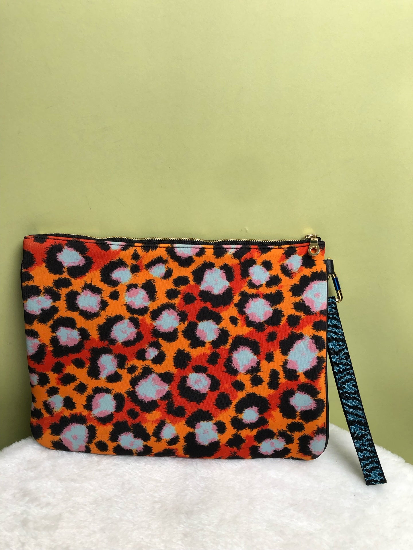 KENZO/肯佐 Multicolor Clutch