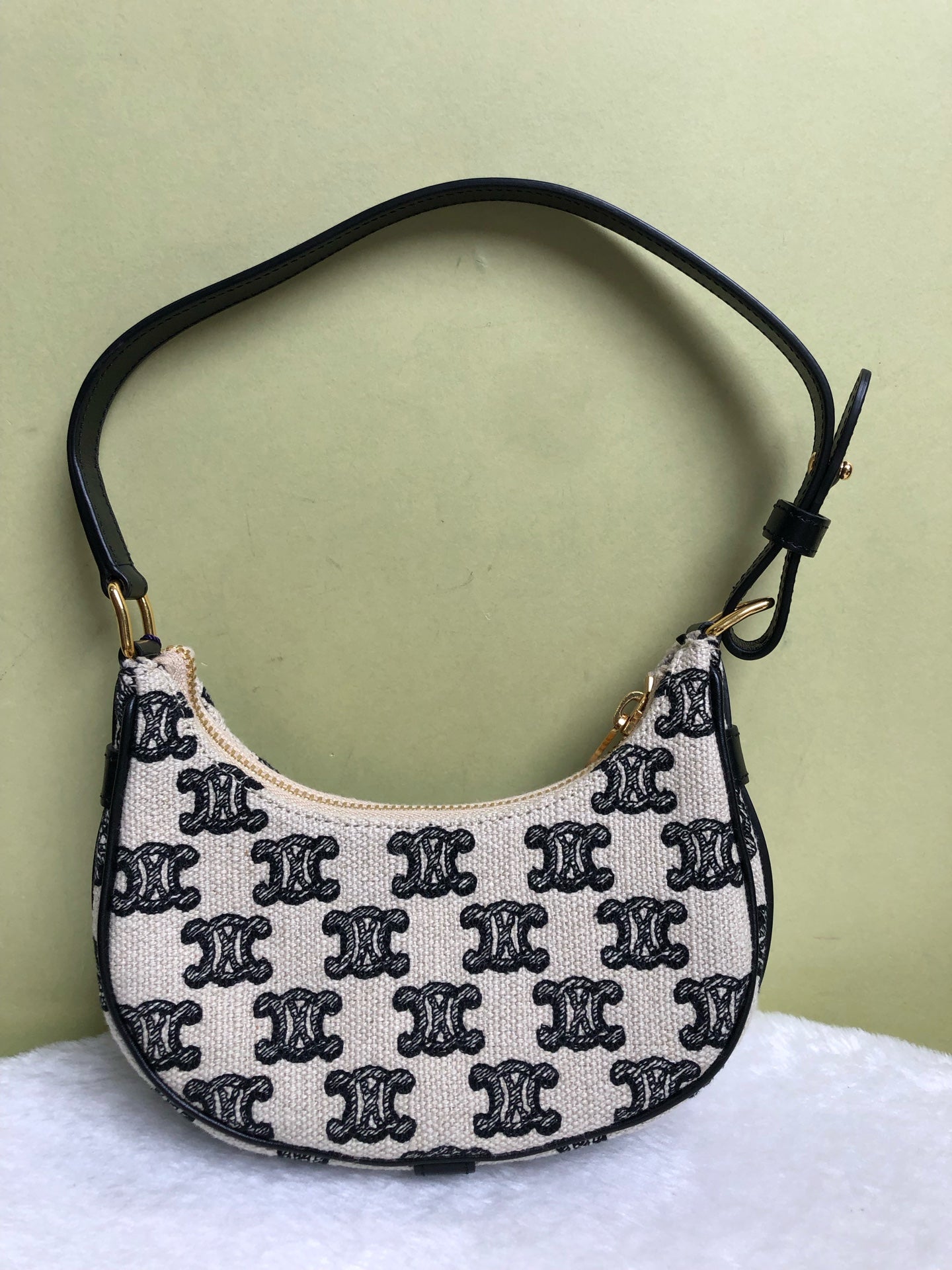 Celine Beige