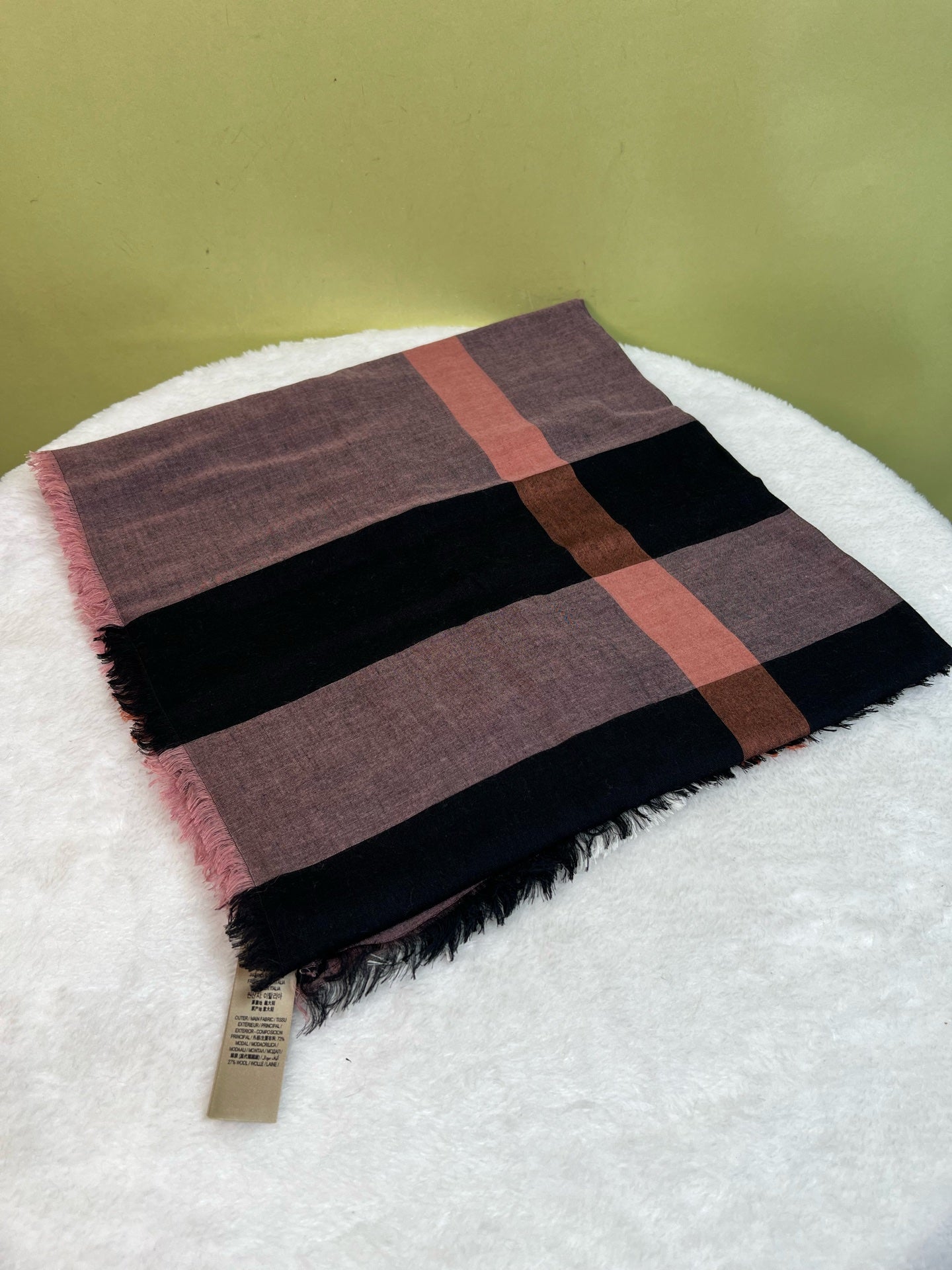 Burberry Cape / Stole