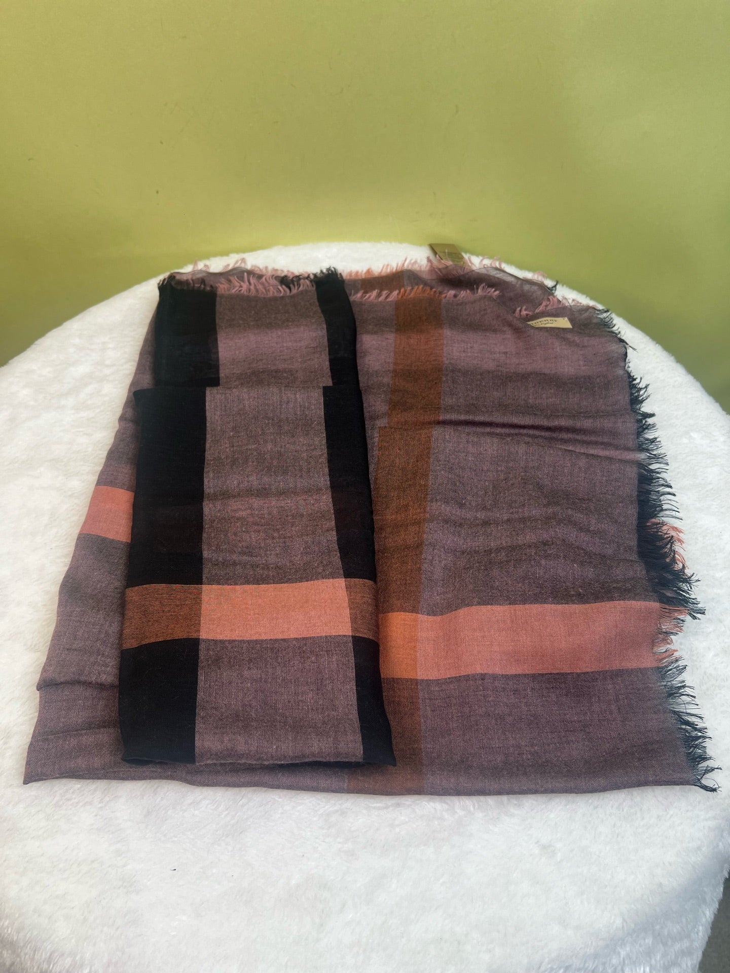 Burberry Cape / Stole