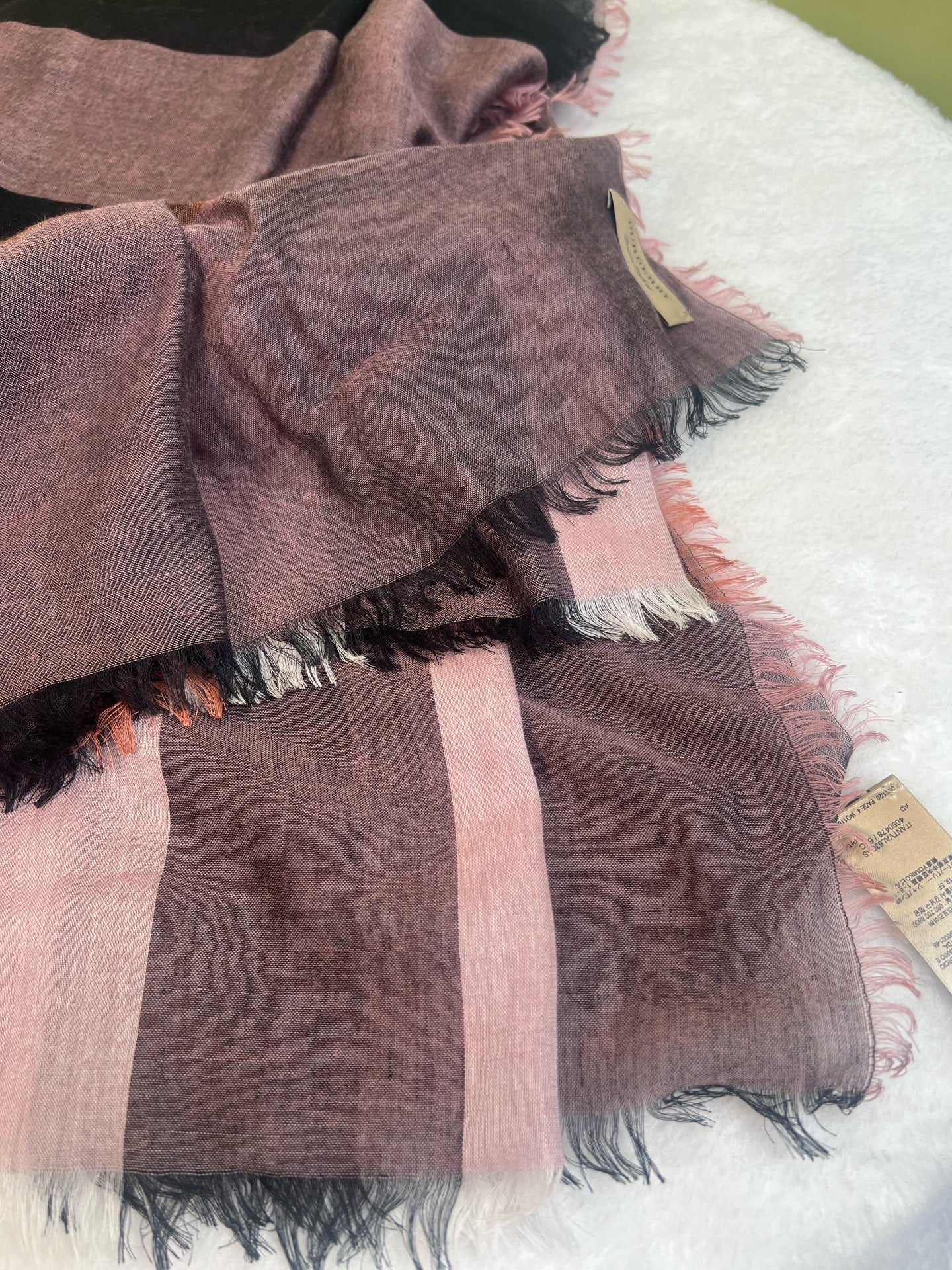 Burberry Cape / Stole
