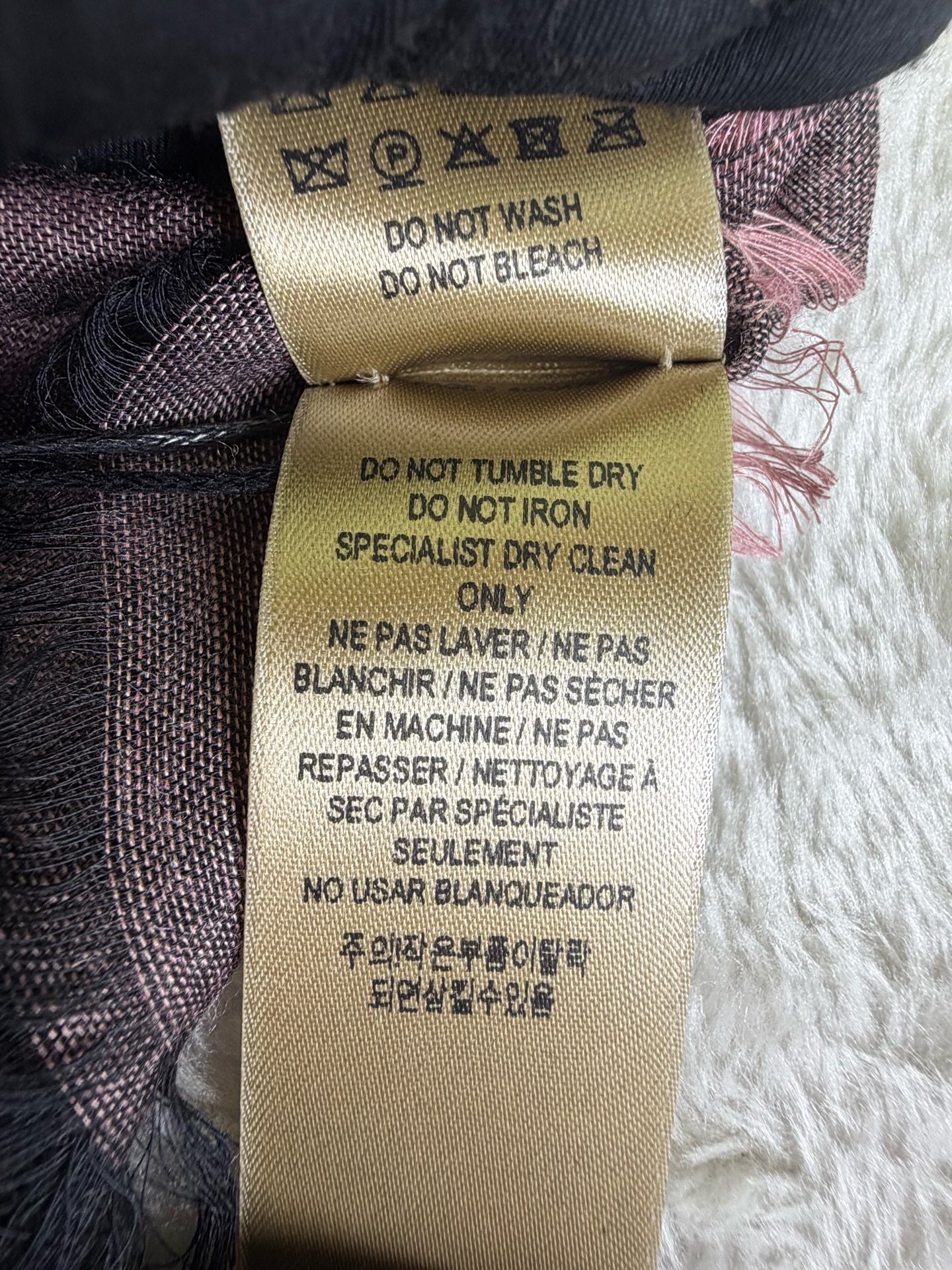 Burberry Cape / Stole