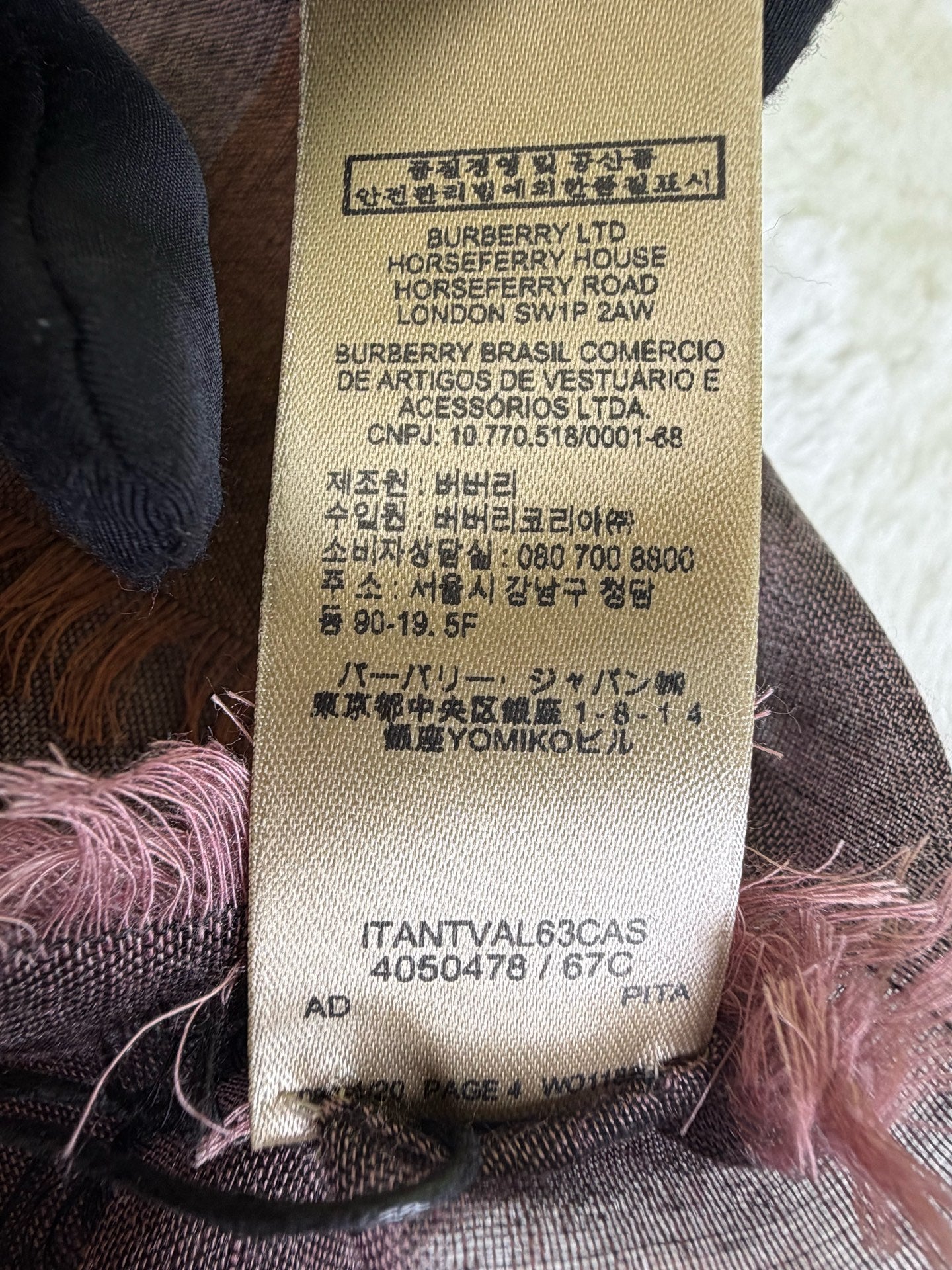 Burberry Cape / Stole