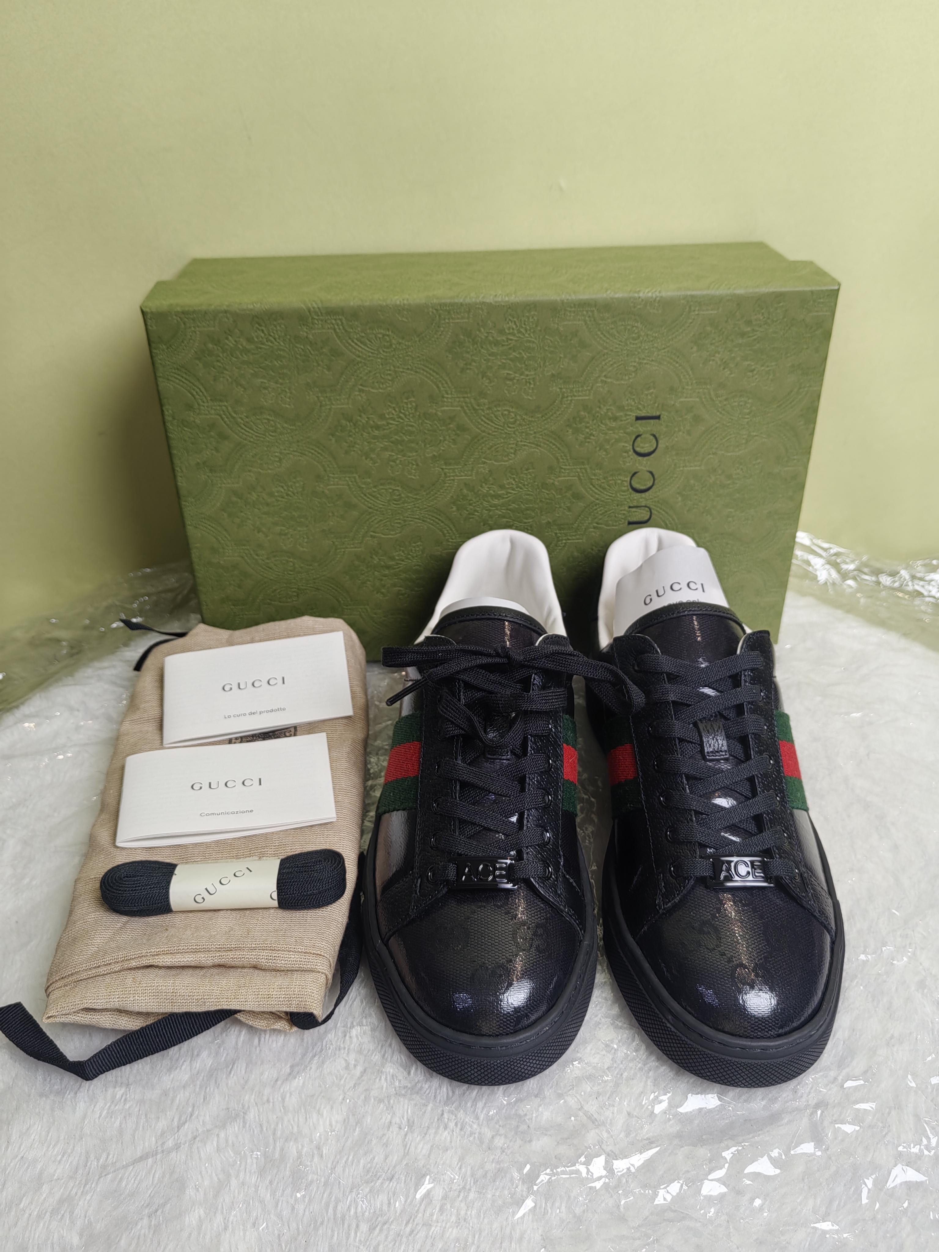 Gucci Black Skate shoes