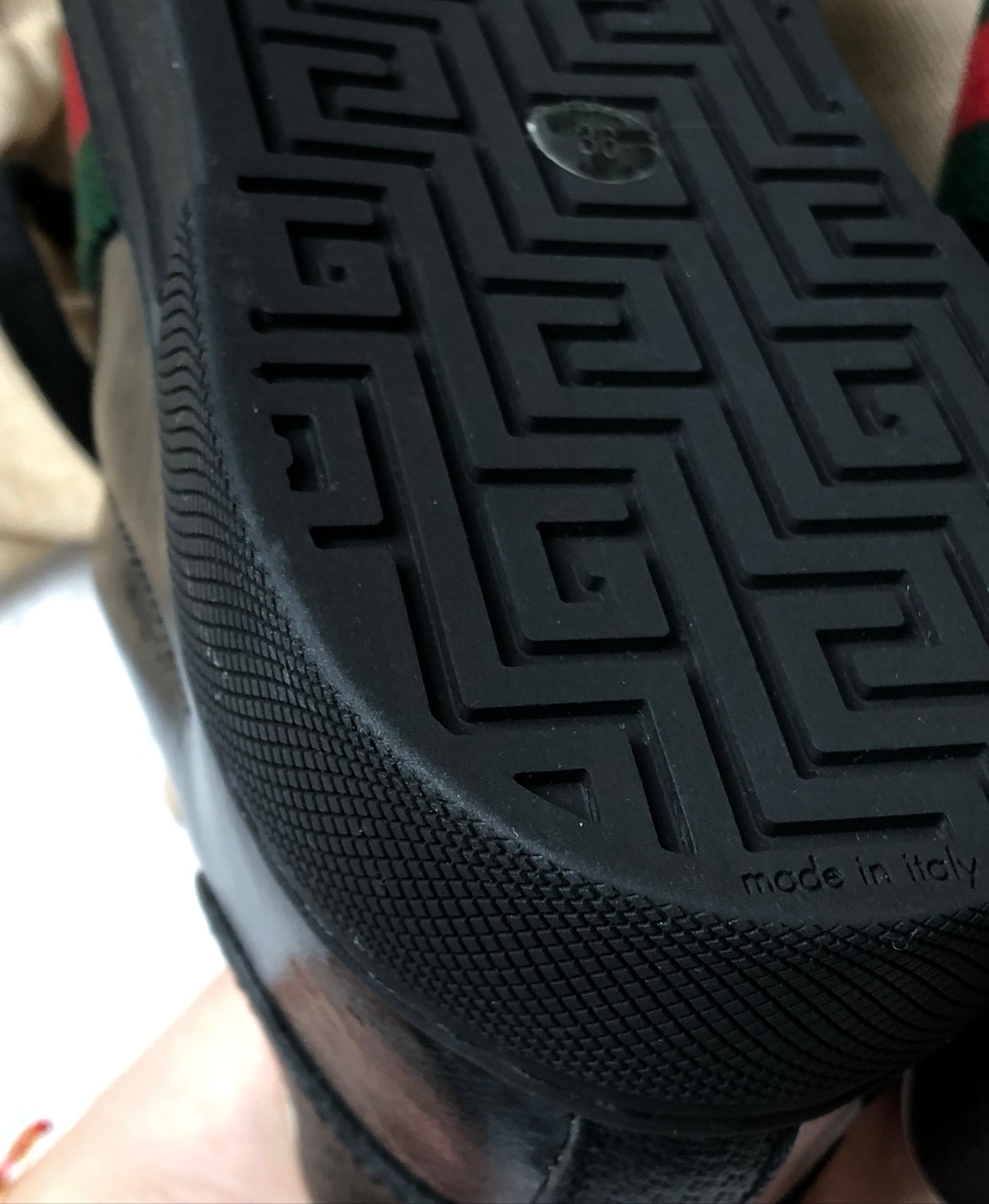 Gucci Black Skate shoes