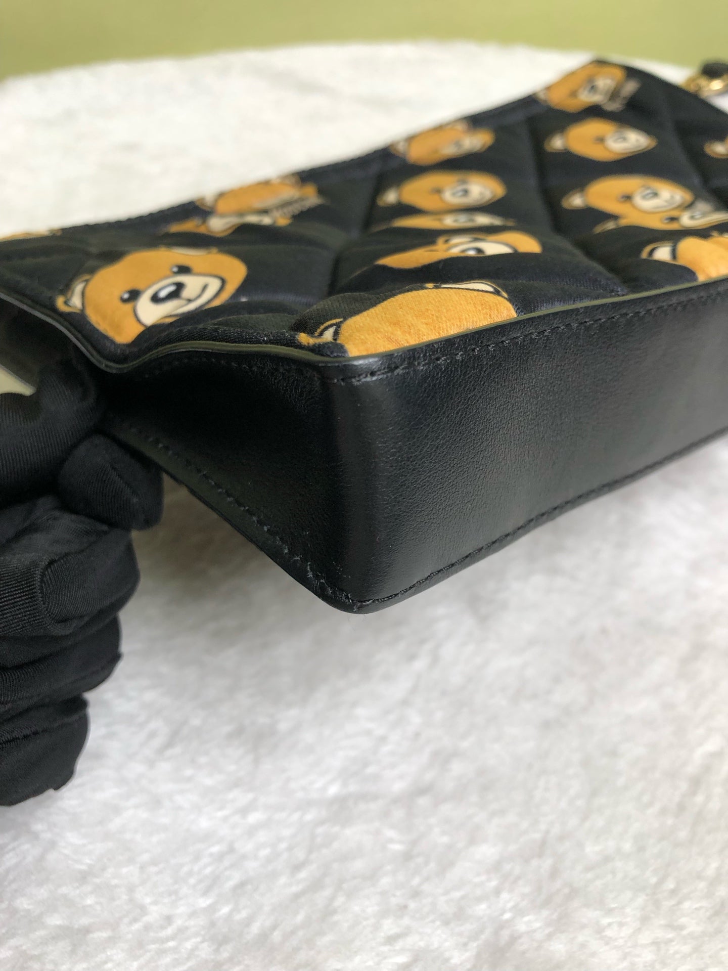 MOSCHINO/莫斯奇诺 Black Clutch
