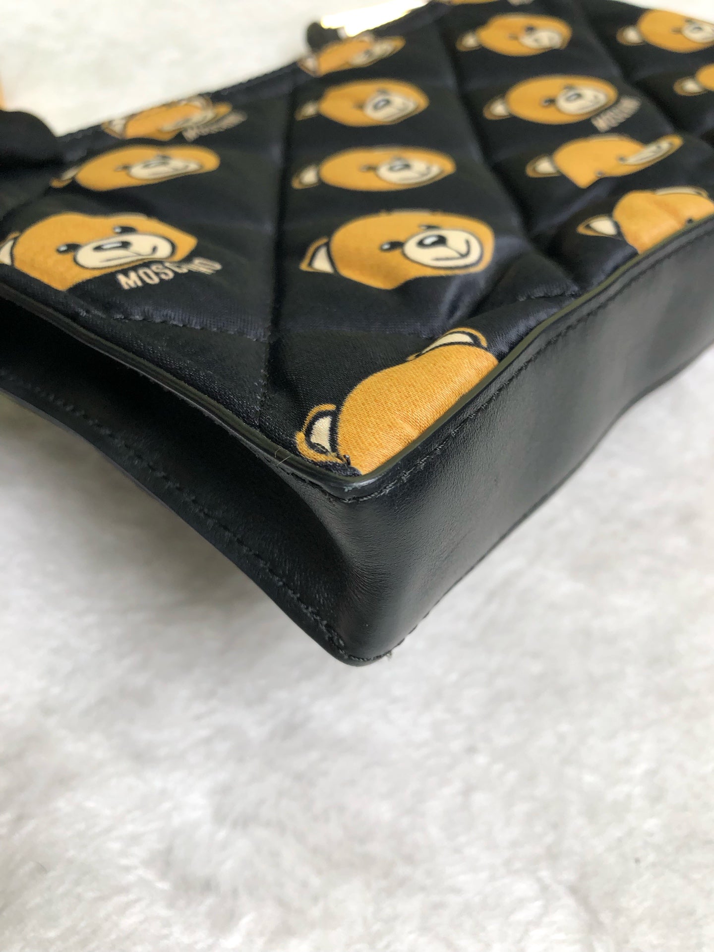 MOSCHINO/莫斯奇诺 Black Clutch