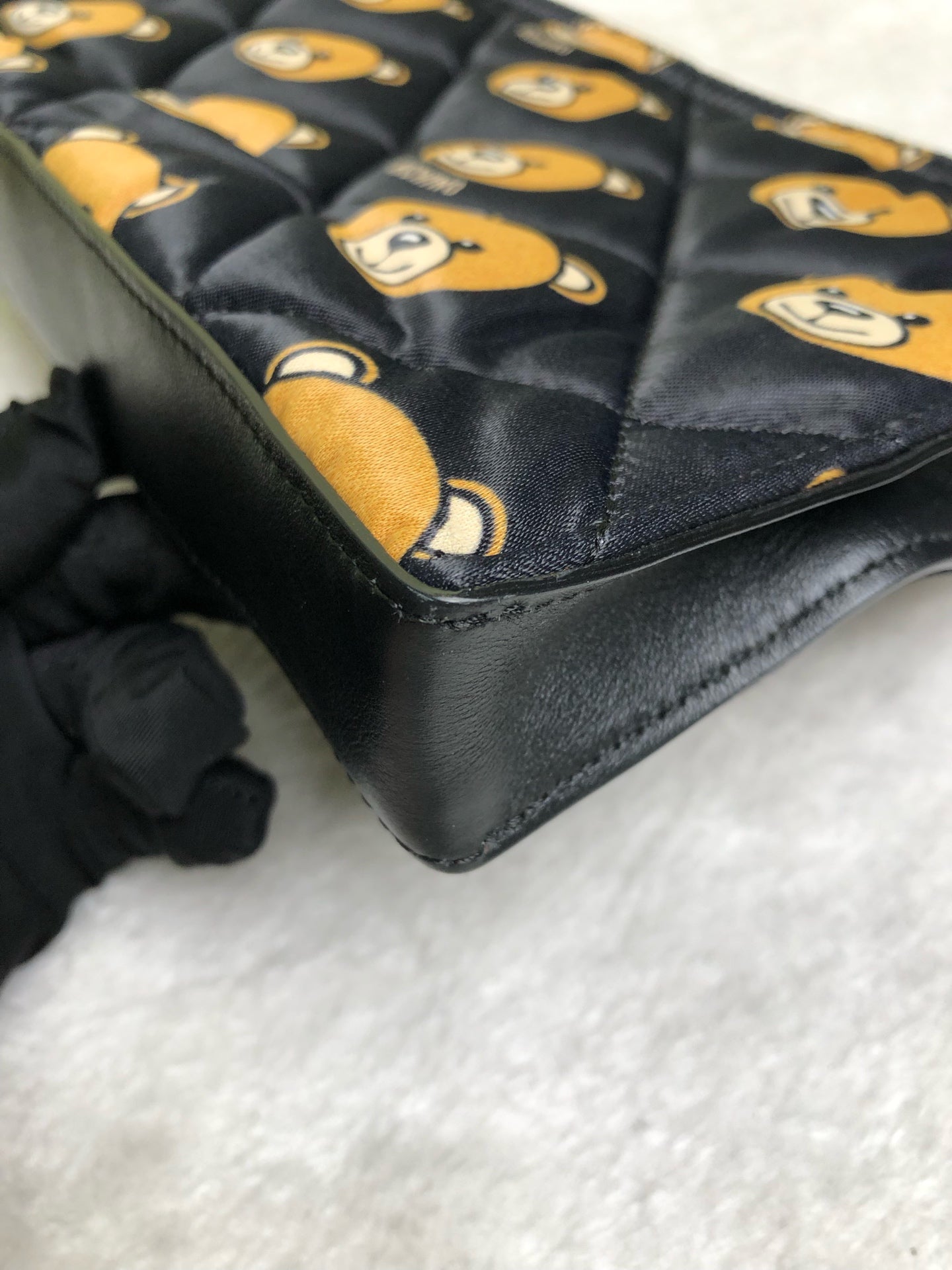 MOSCHINO/莫斯奇诺 Black Clutch