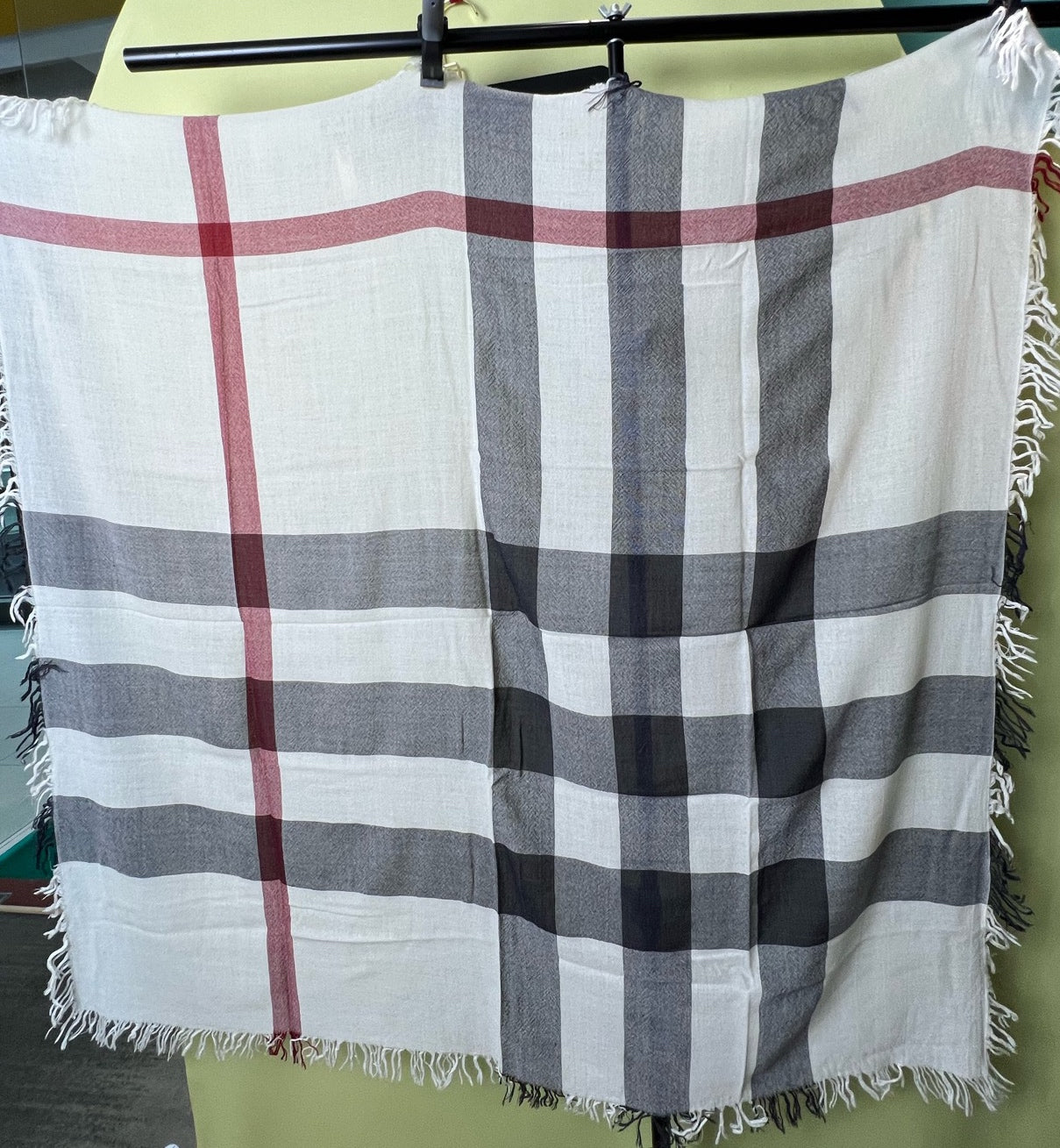 Burberry Cape / Stole