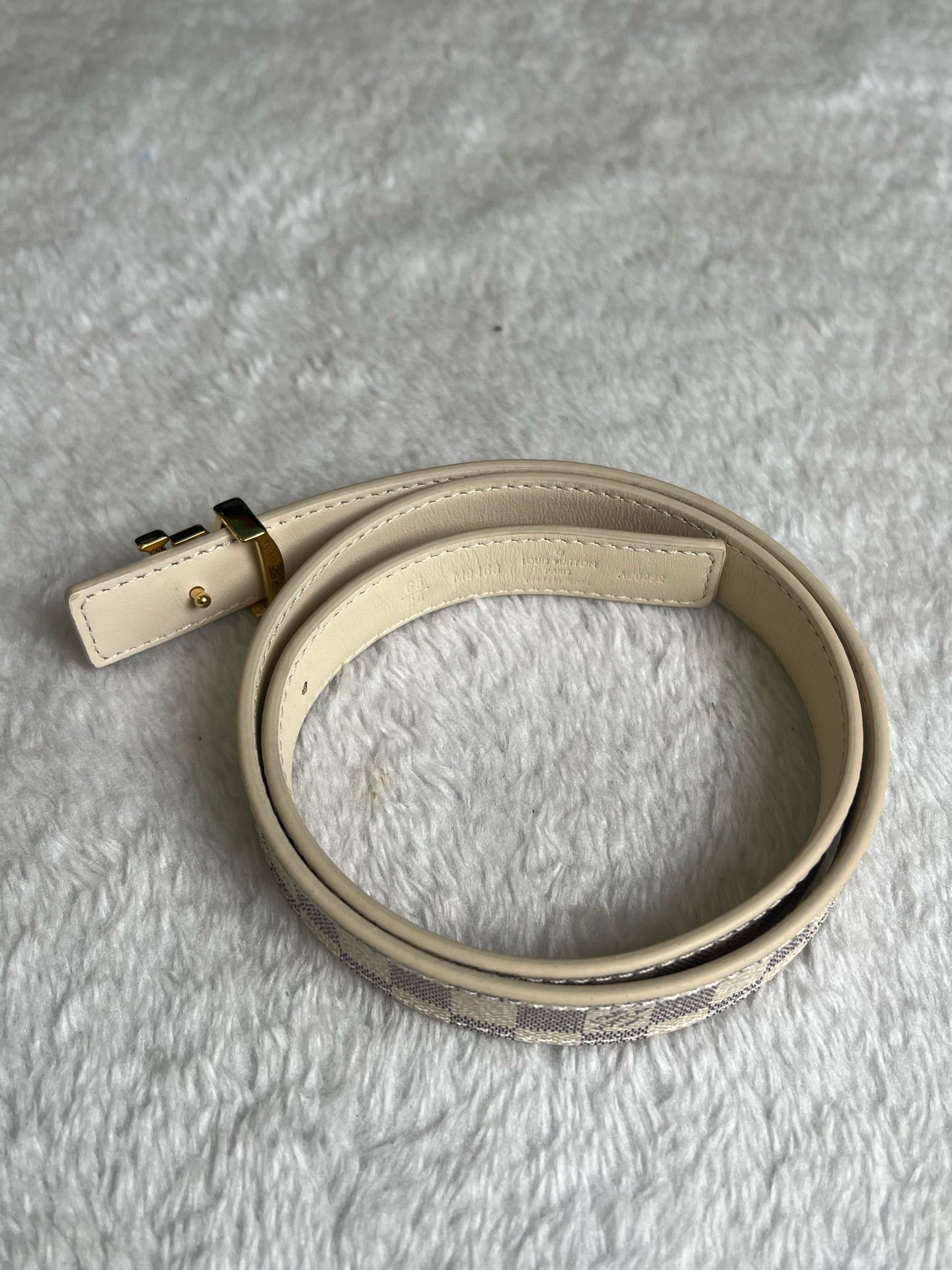 Louis Vuitton White Belt