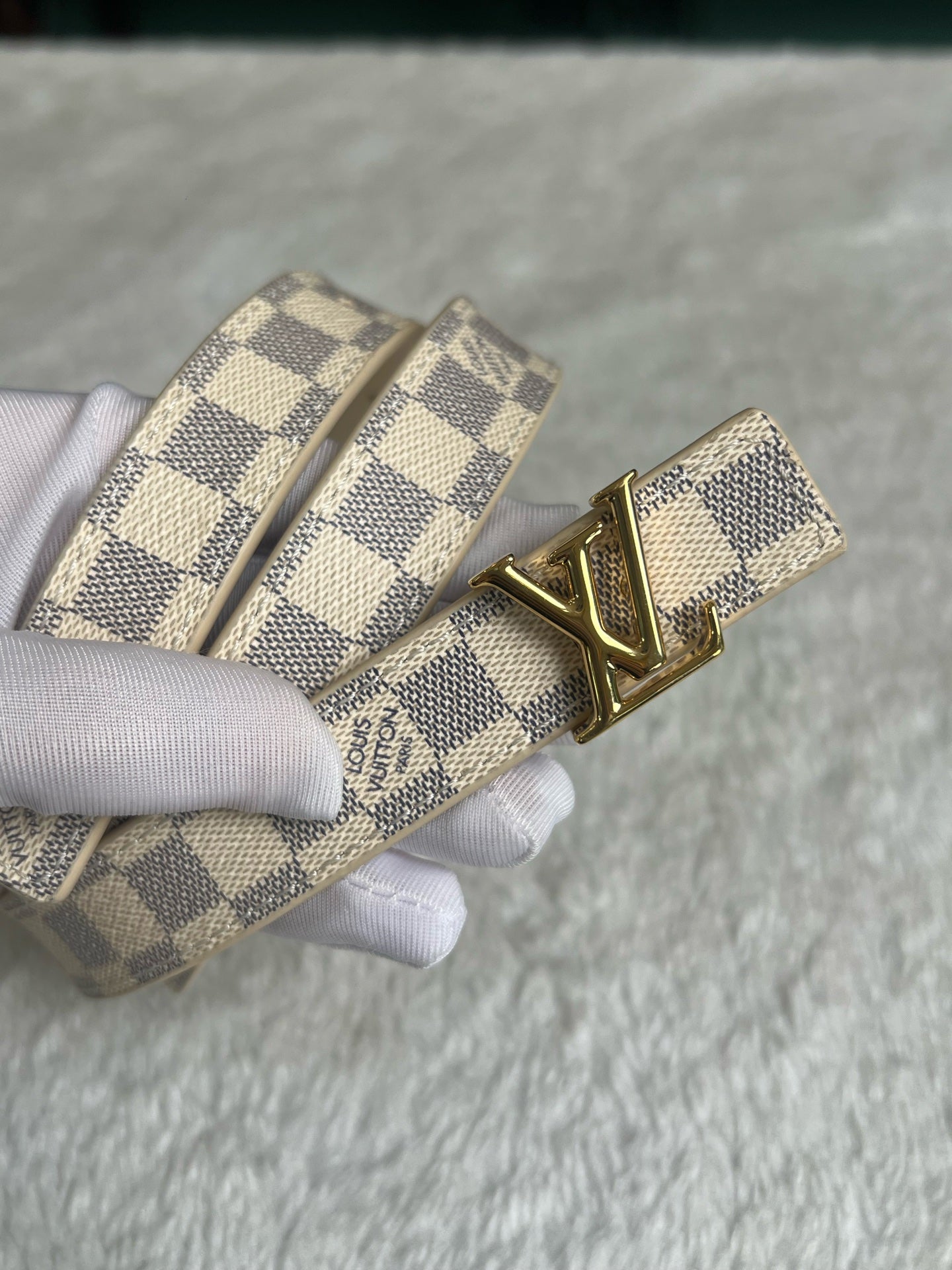 Louis Vuitton White Belt