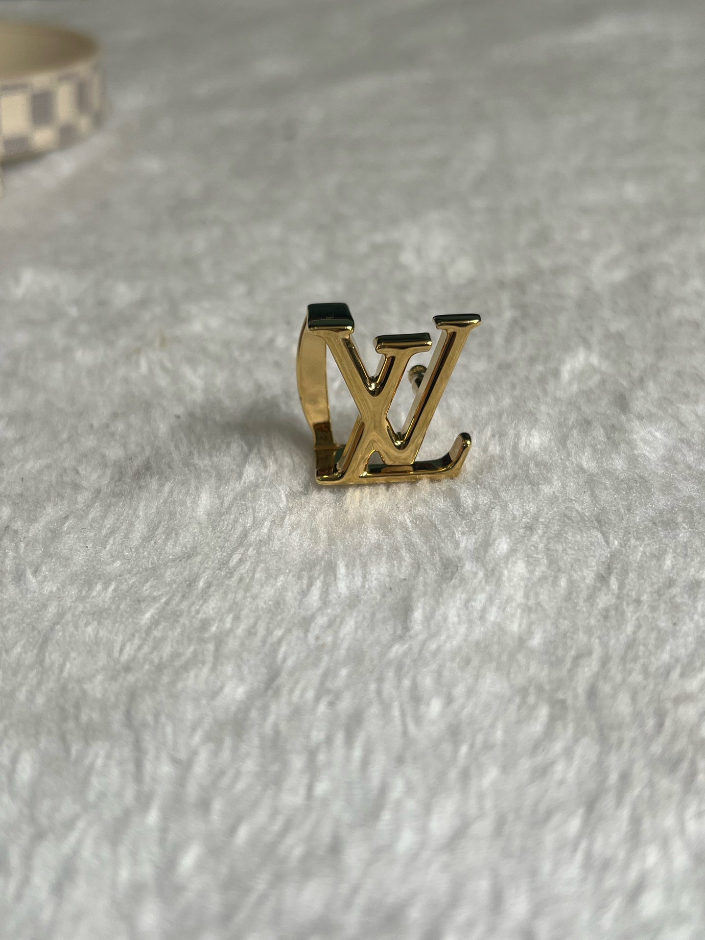 Louis Vuitton White Belt