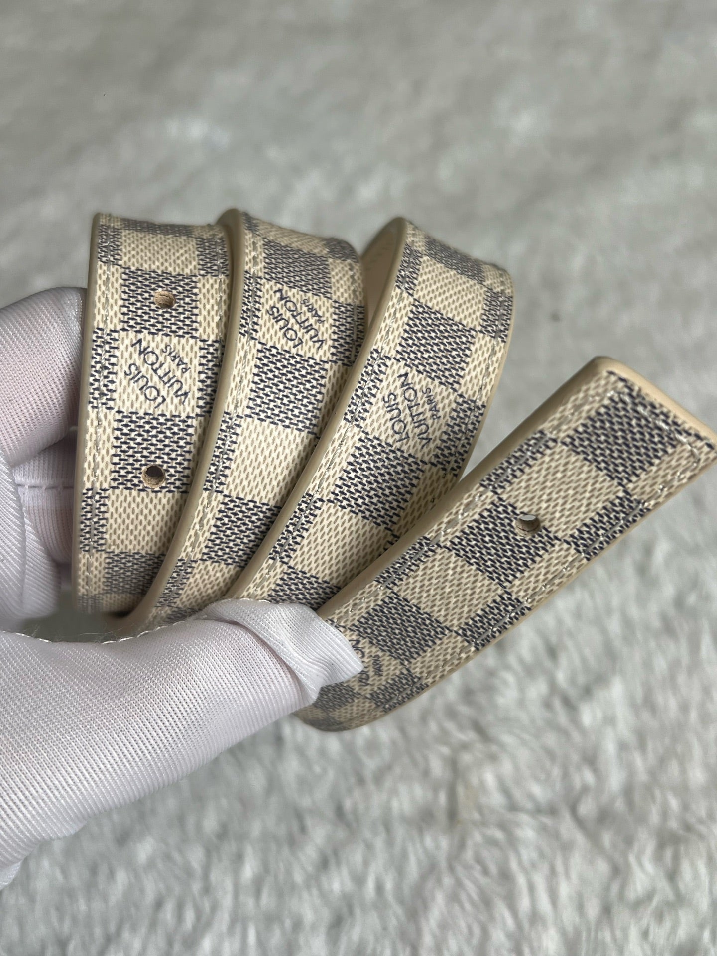 Louis Vuitton White Belt