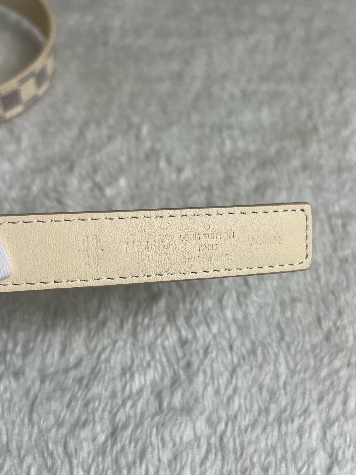 Louis Vuitton White Belt
