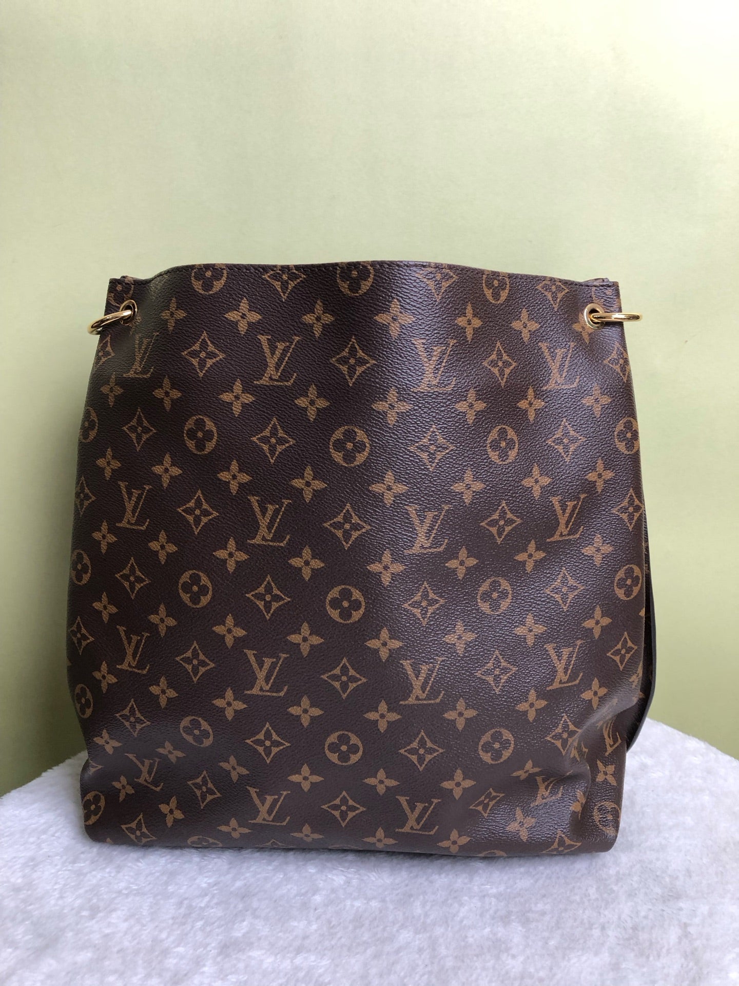 Louis Vuitton Tote