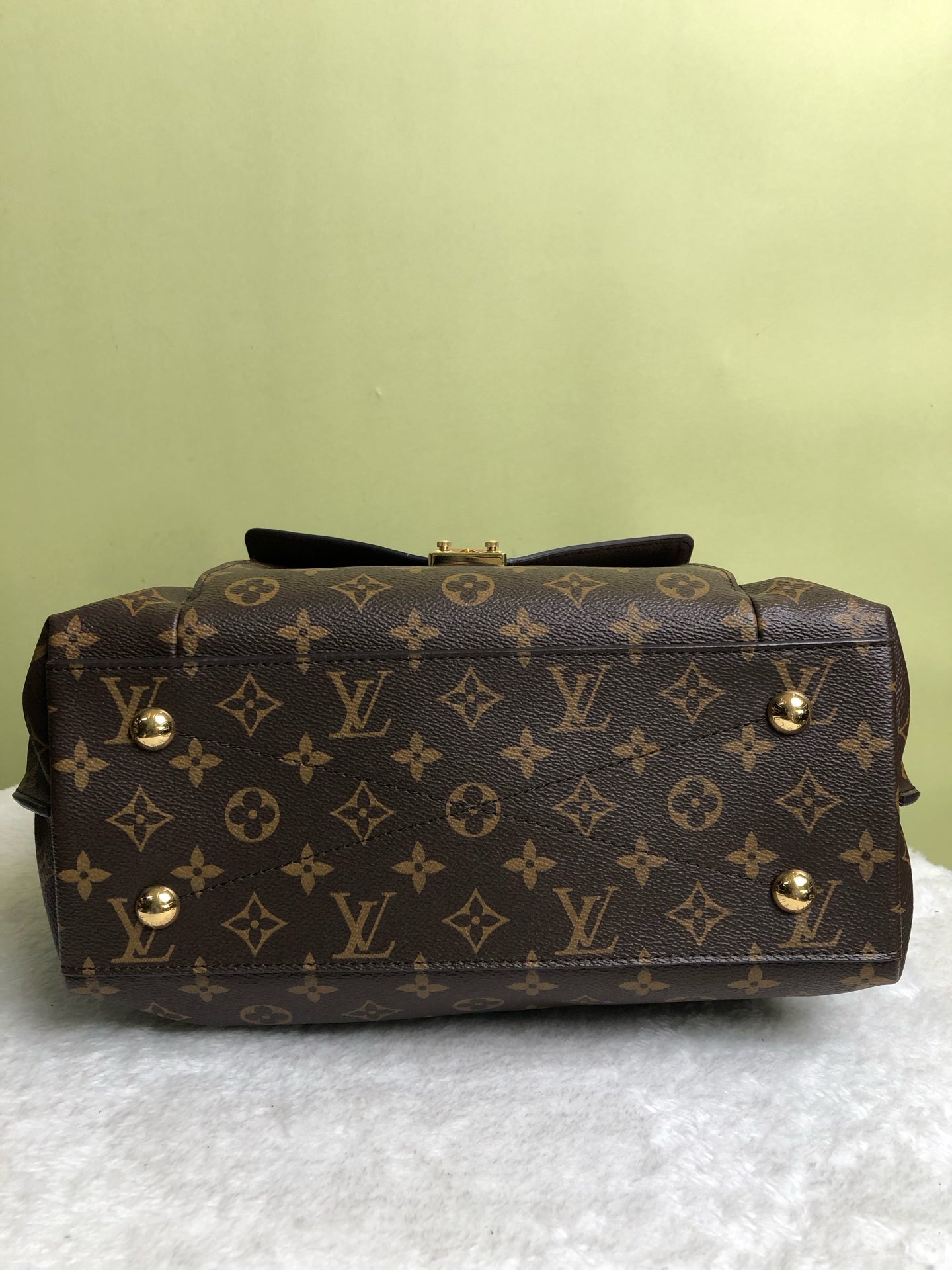 Louis Vuitton Tote