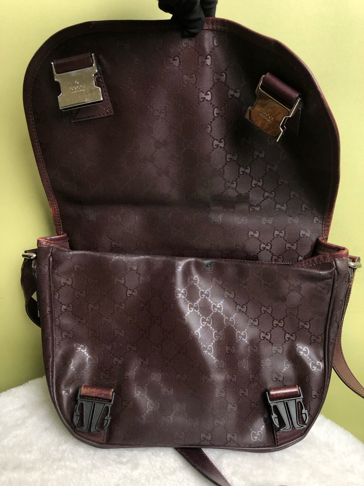 Gucci Red Messenger Bag