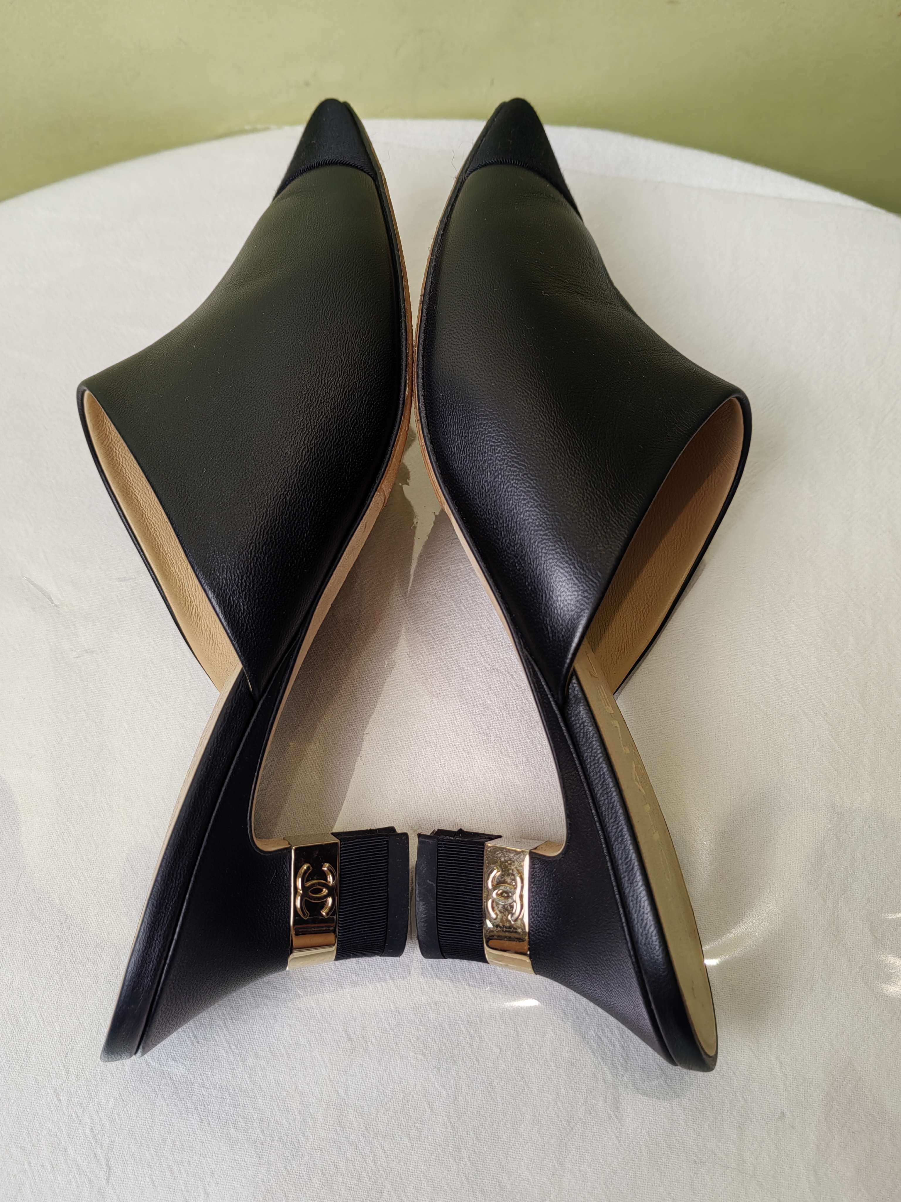 Chanel Flip flop
