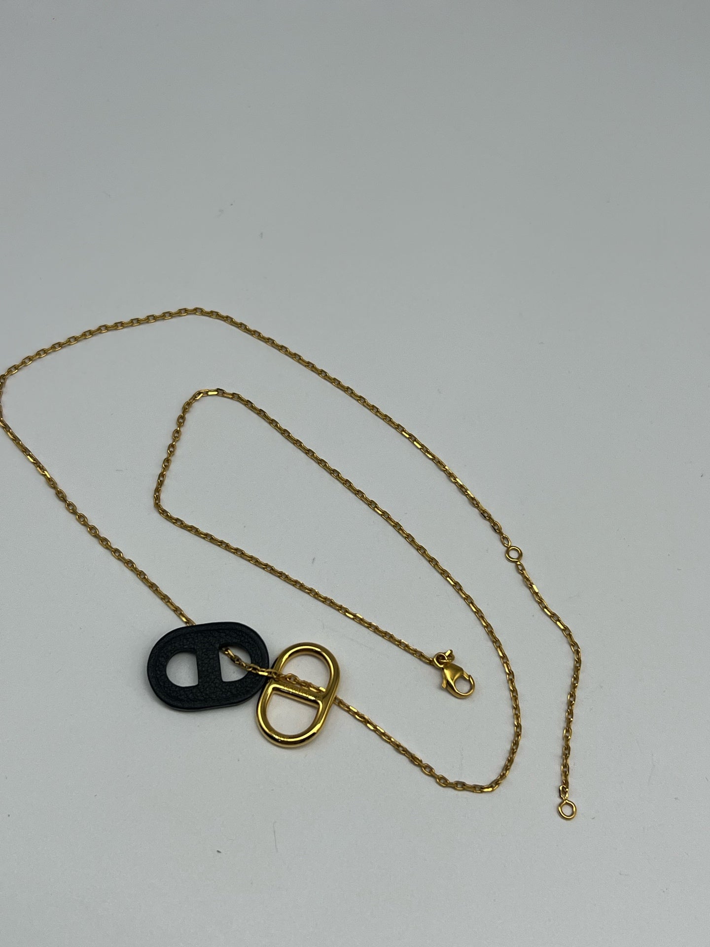 Hermes Pendant