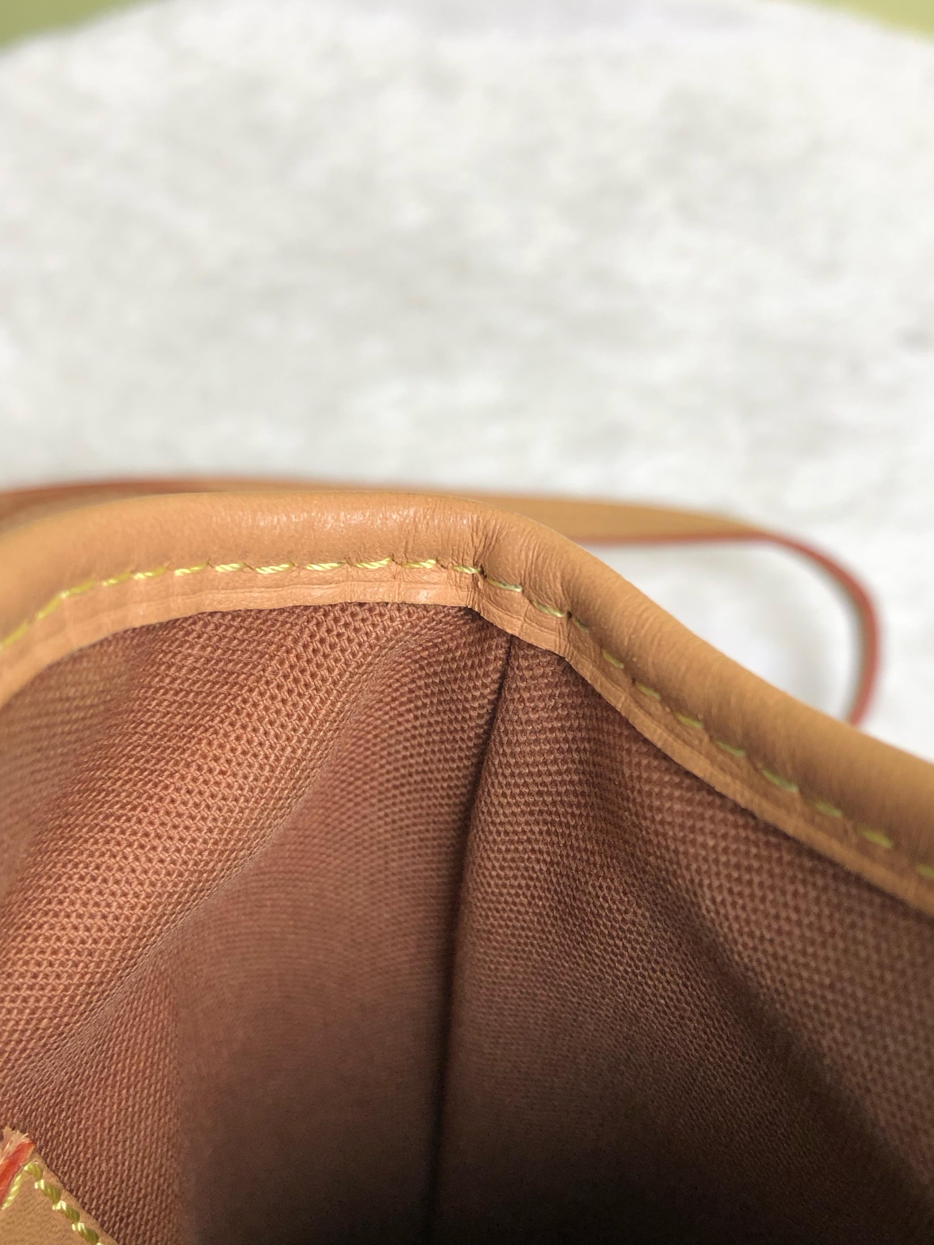 Louis Vuitton Crossbody
