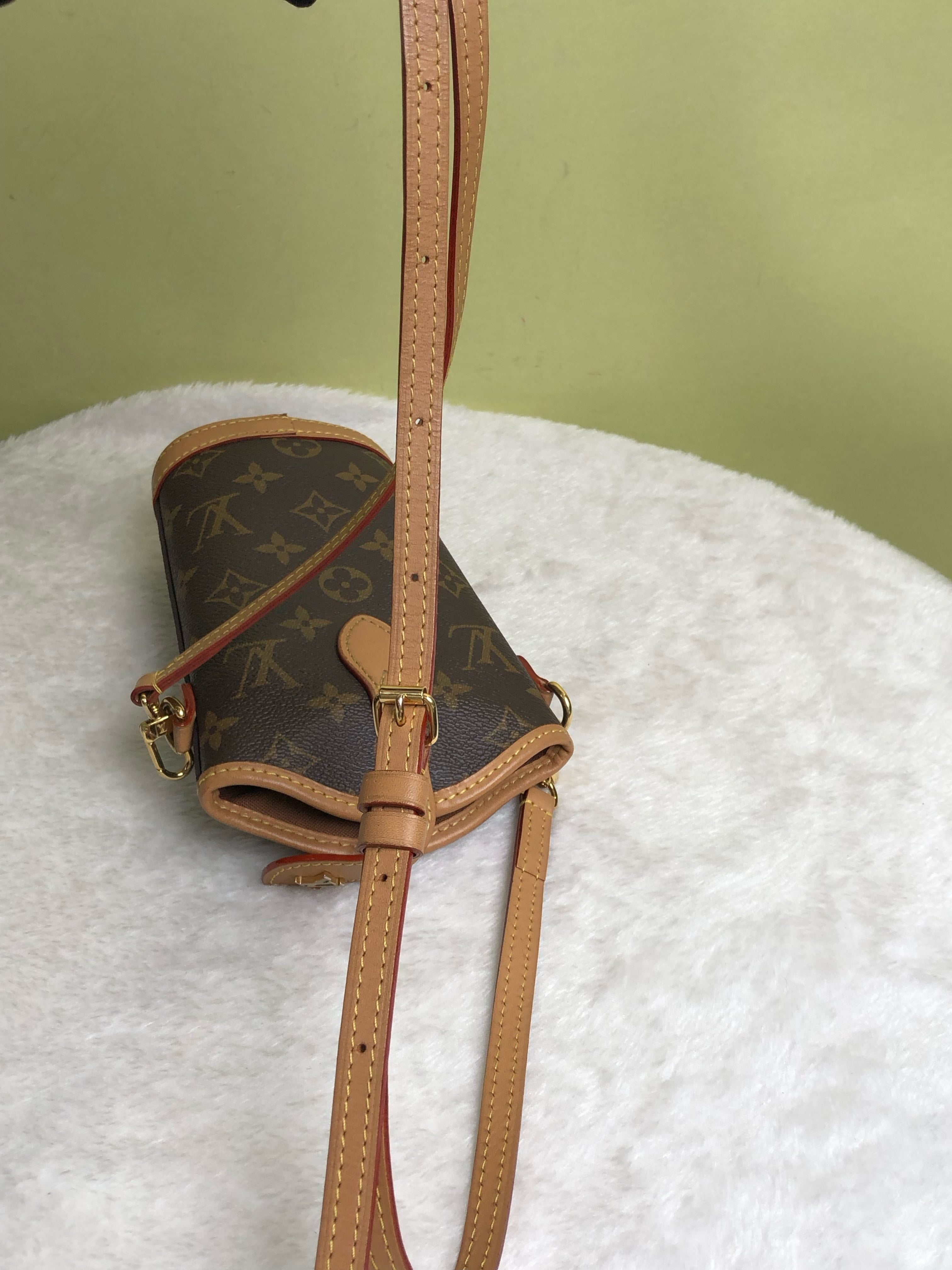Louis Vuitton Crossbody