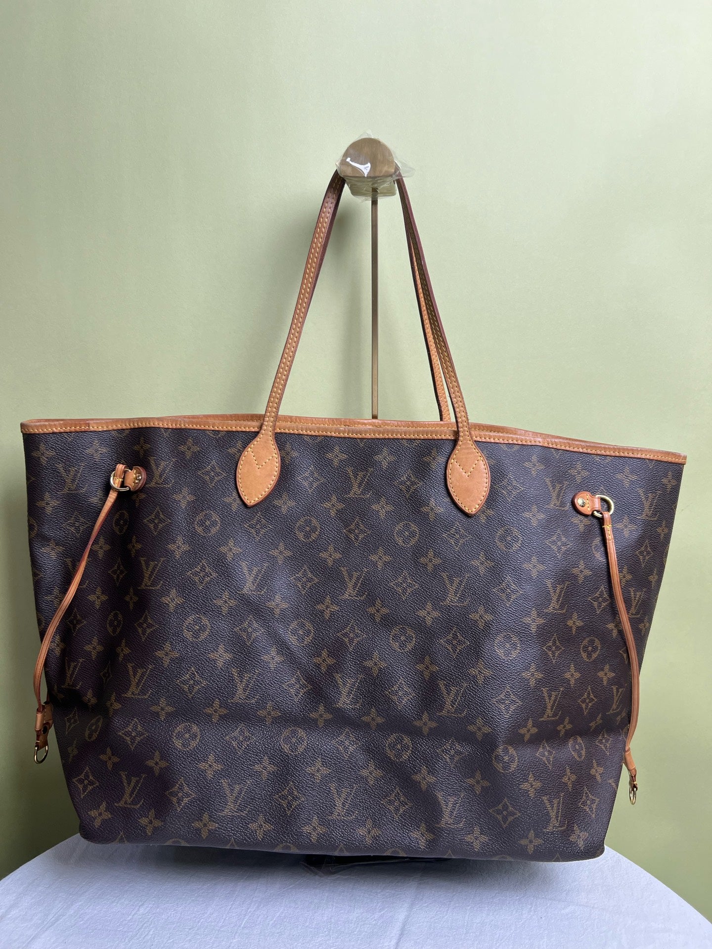 Louis Vuitton Shoulder Bag