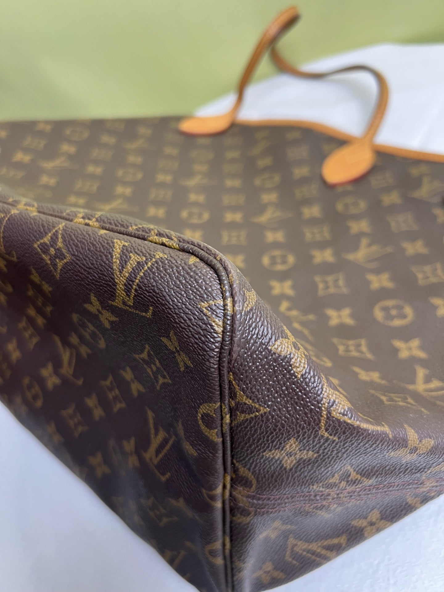 Louis Vuitton Shoulder Bag