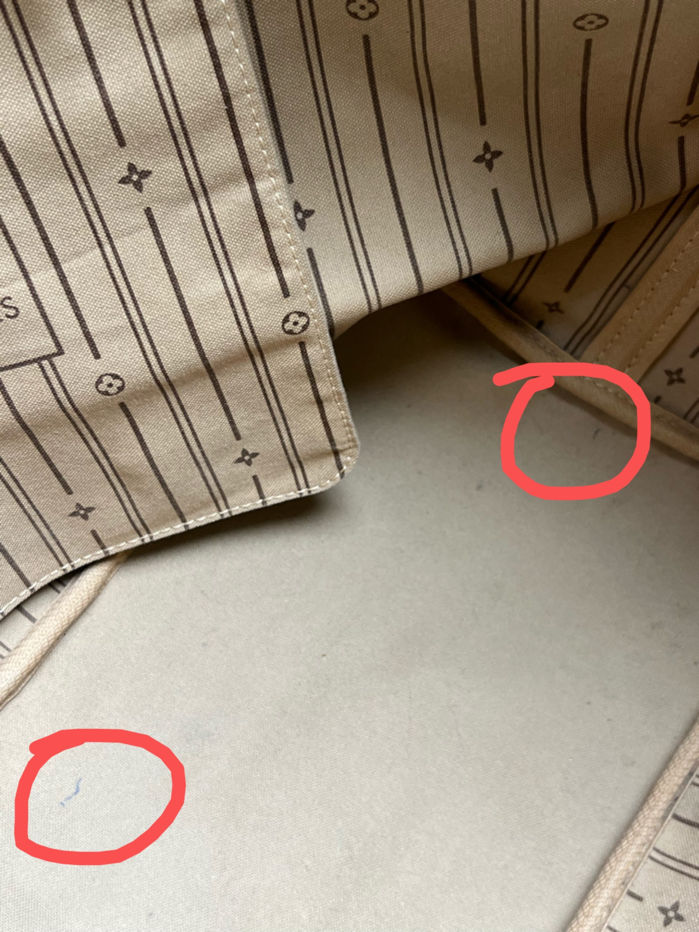 Louis Vuitton Shoulder Bag