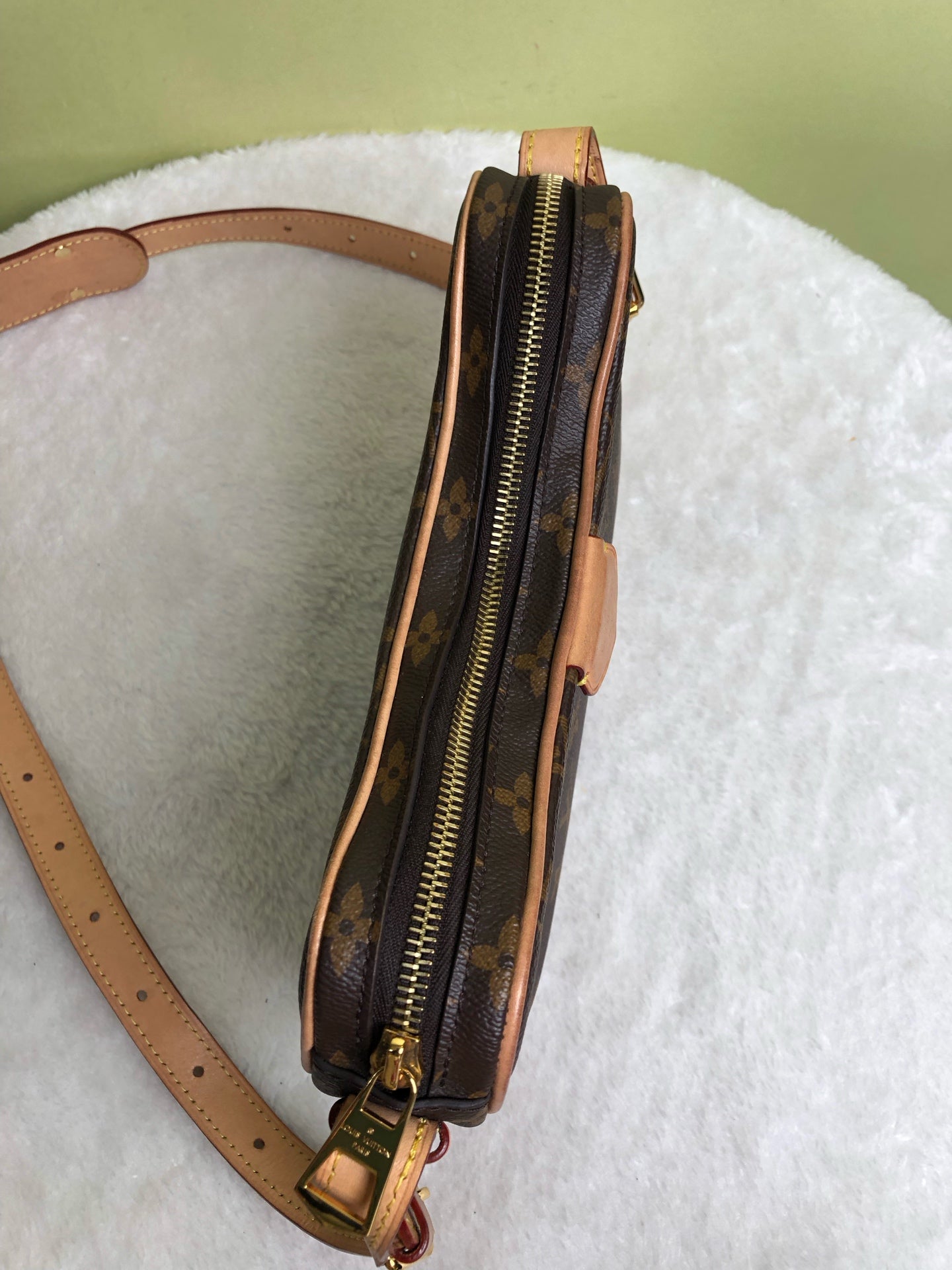 Louis Vuitton Shoulder Bag