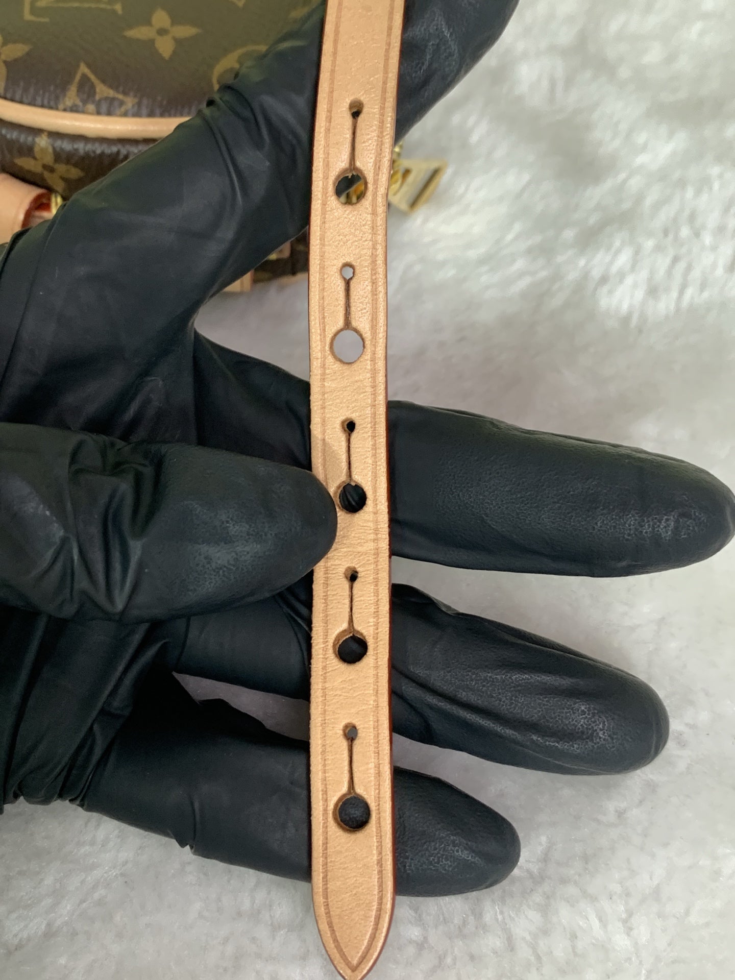 Louis Vuitton Shoulder Bag