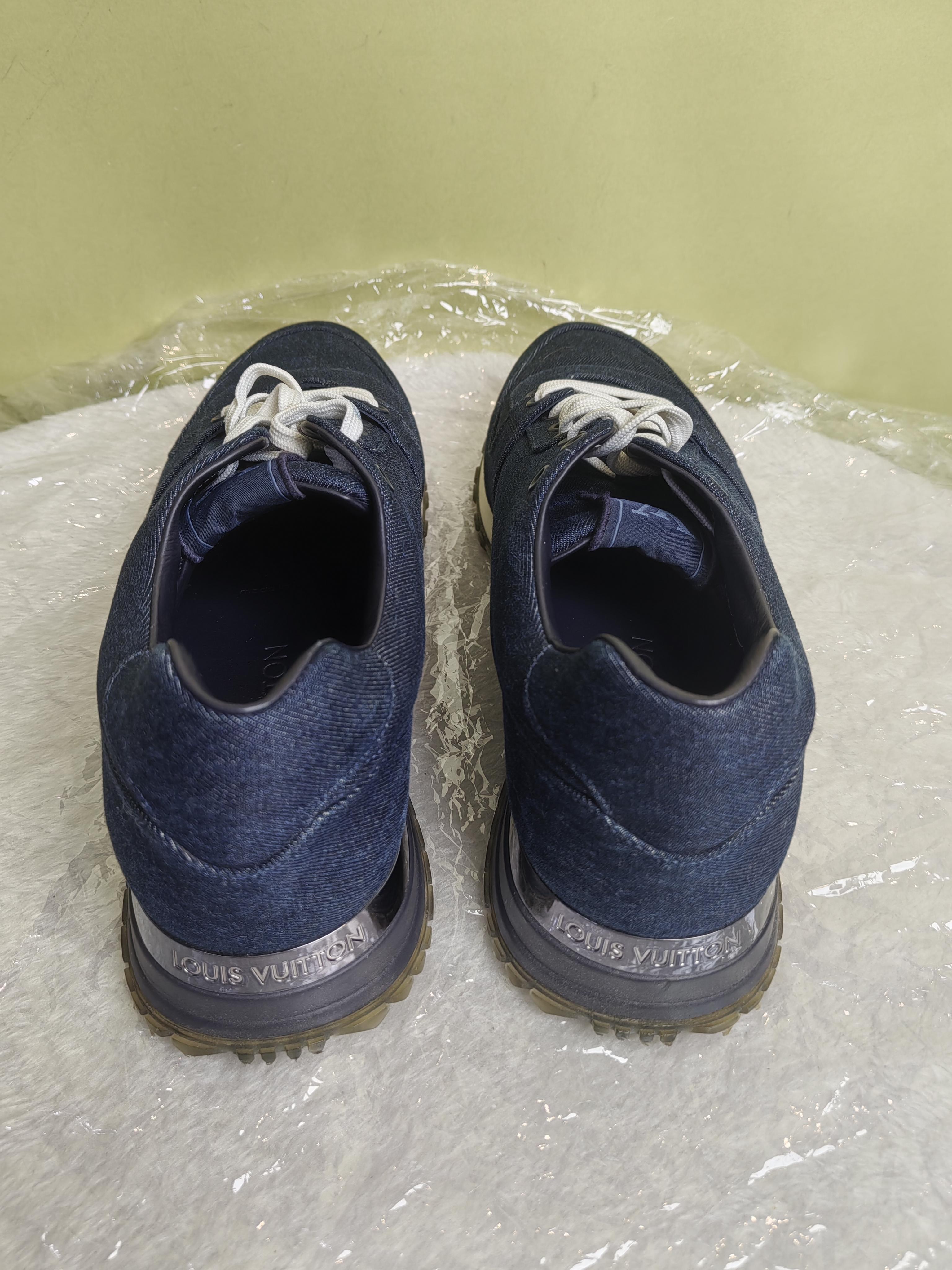Louis Vuitton Athletic sneakers