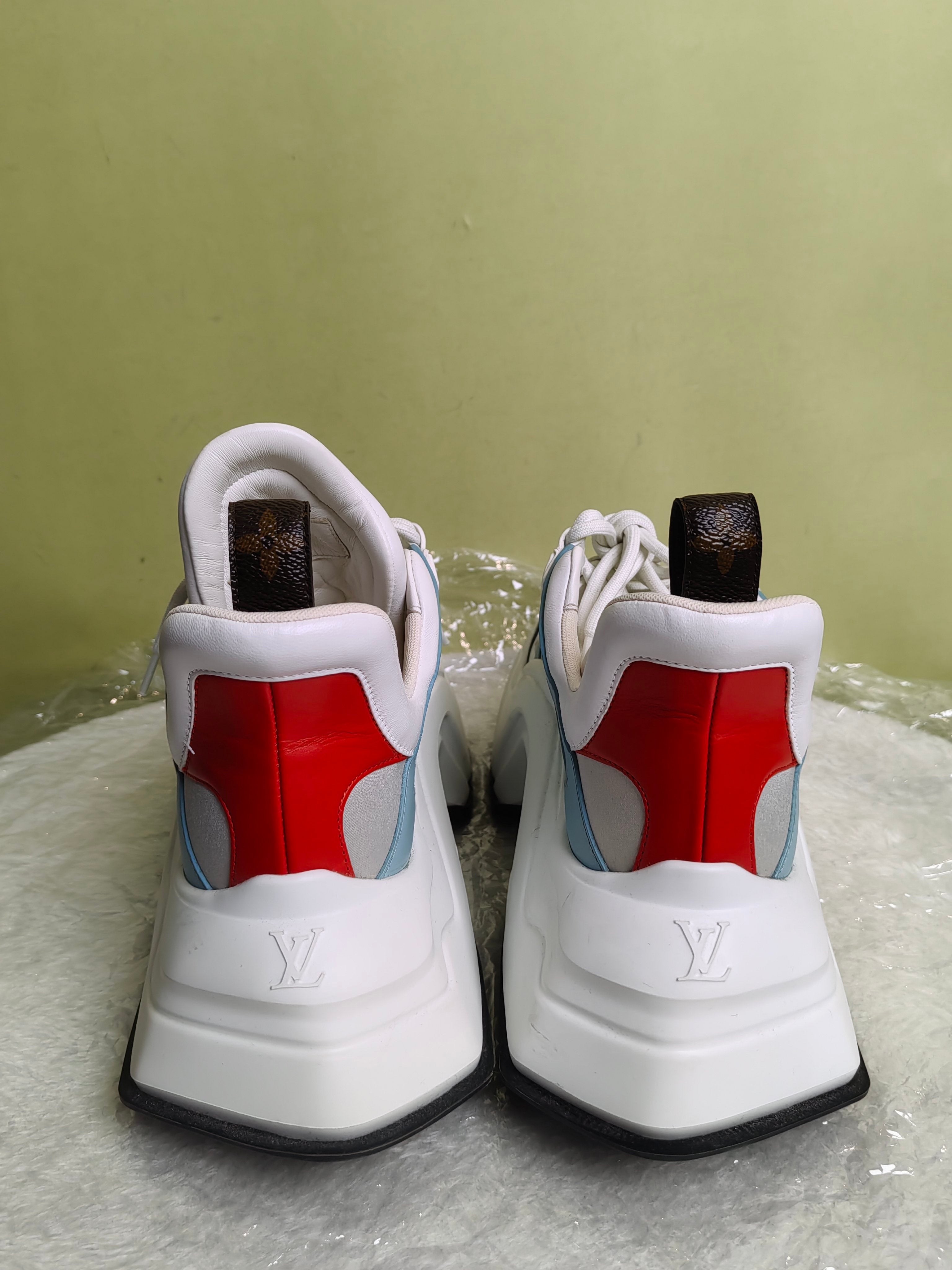 Louis Vuitton Athletic sneakers