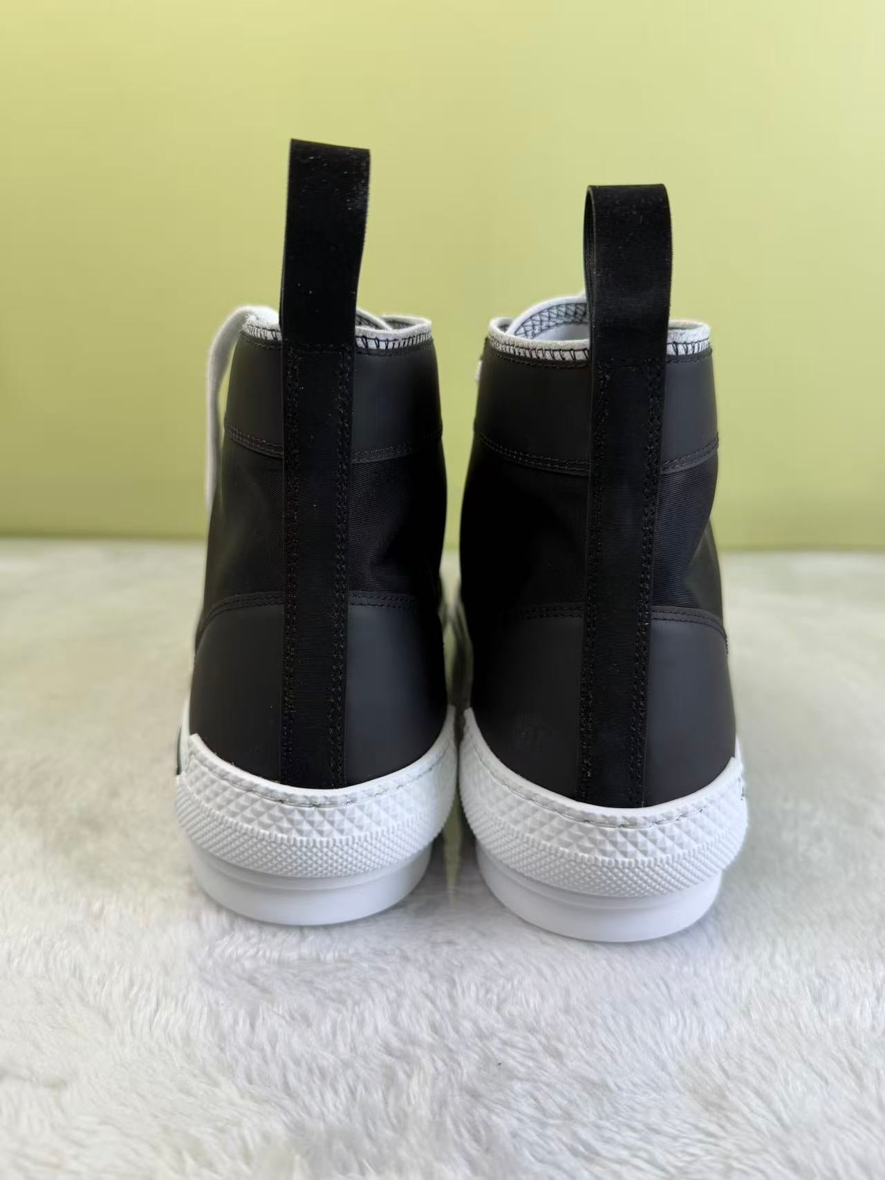 Dior Skate shoes