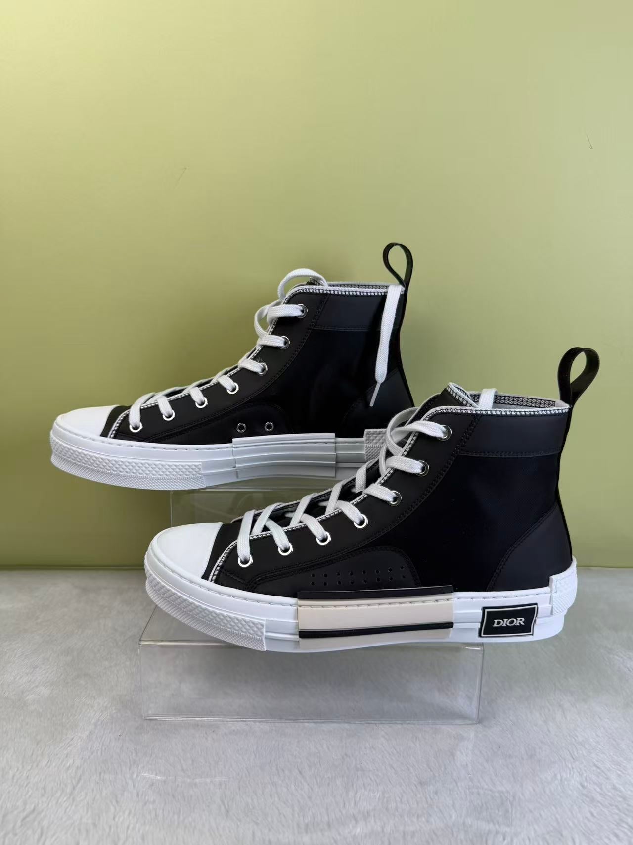 Dior Skate shoes