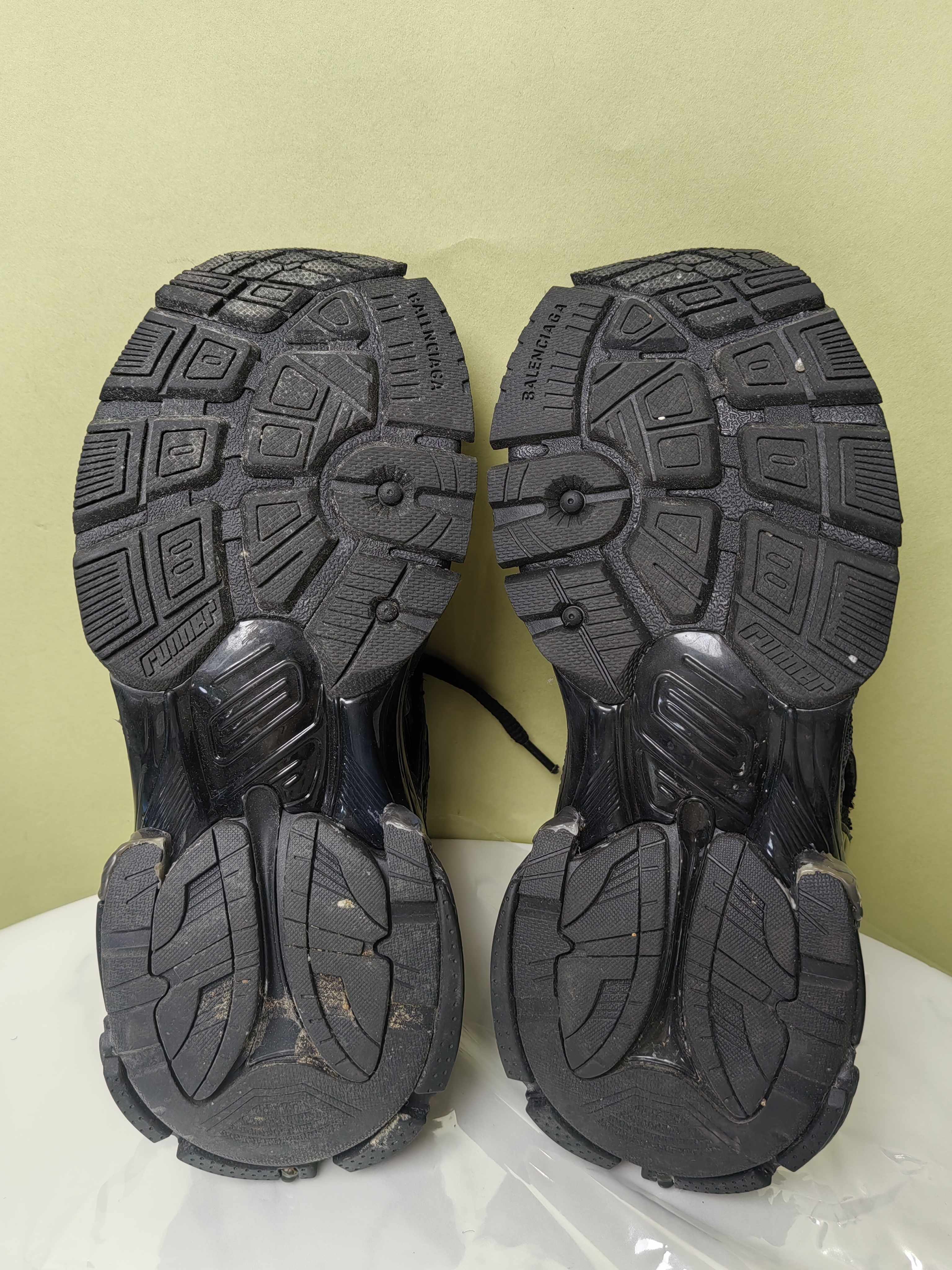 Balenciaga Black Lifestyle sneakers