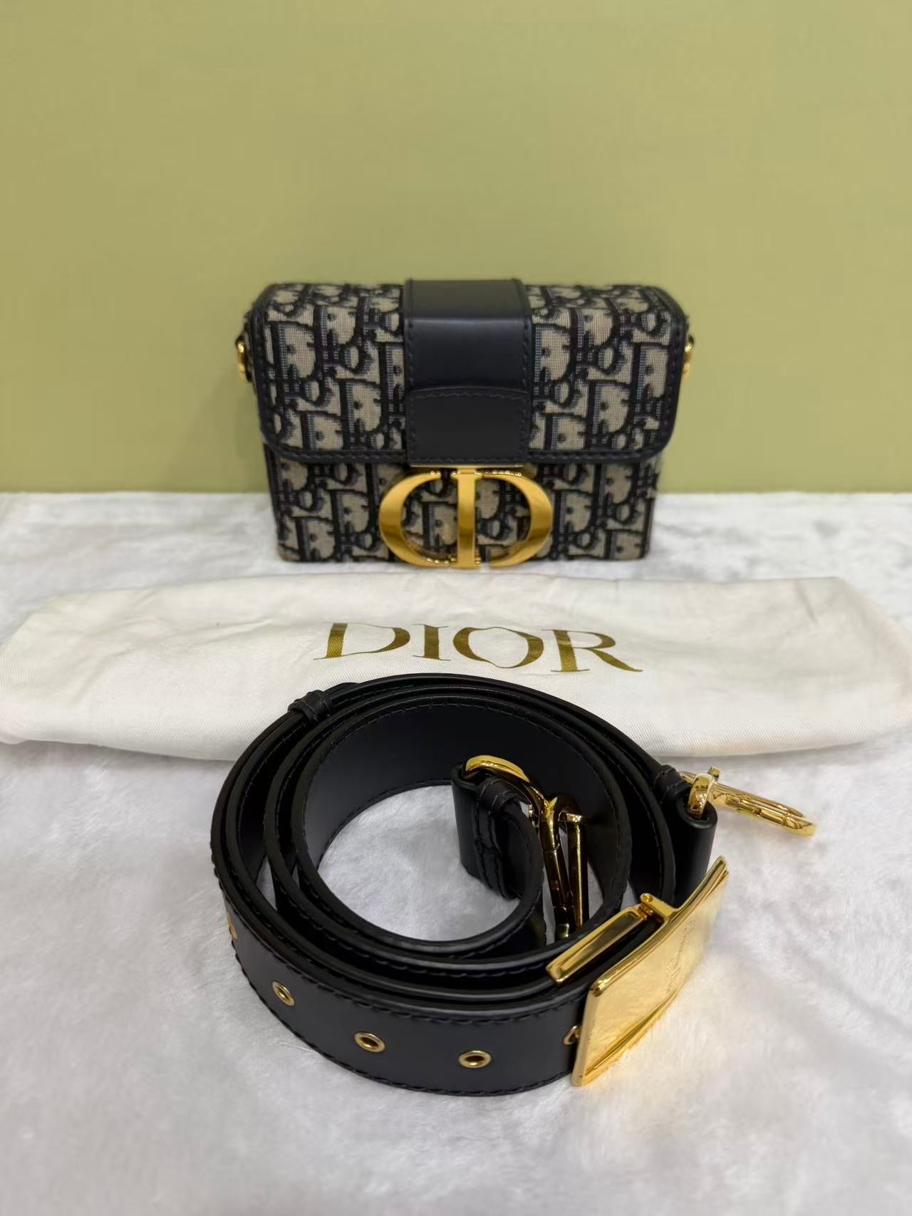 Dior