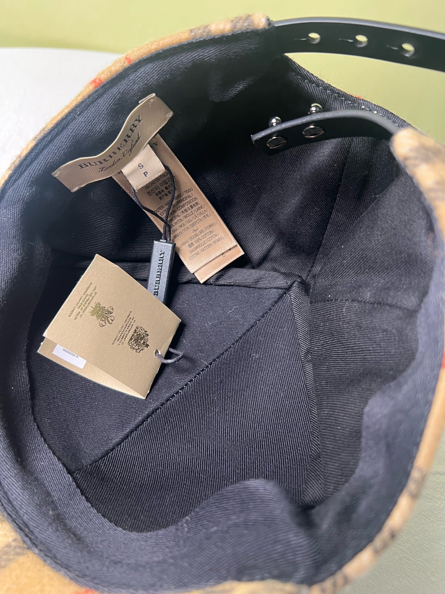 Burberry Baseball cap