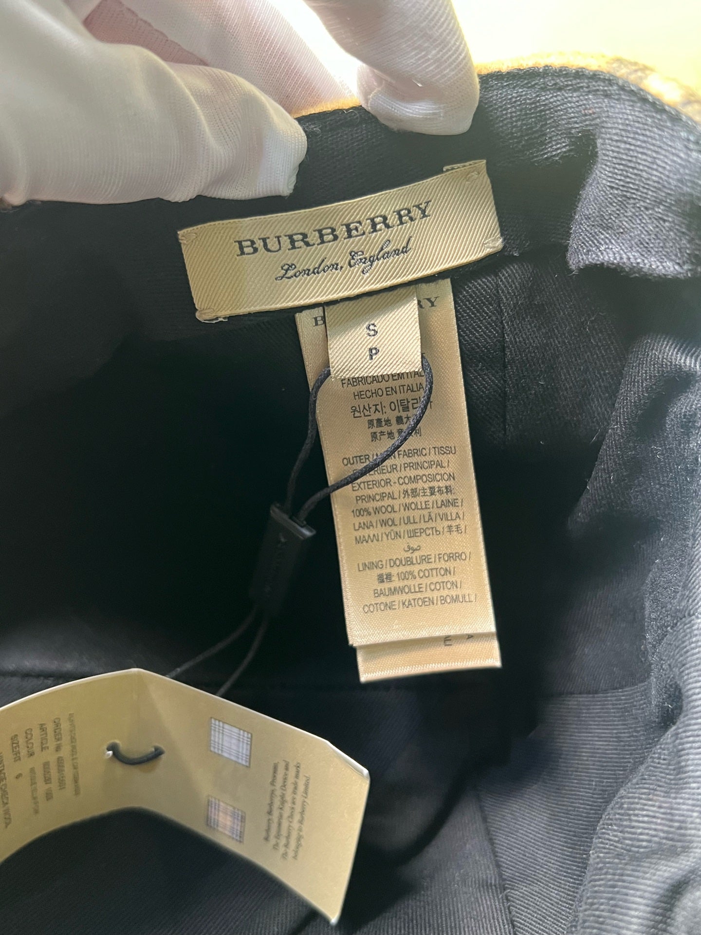 Burberry Baseball cap