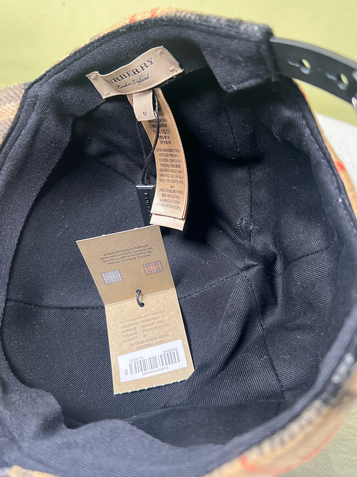 Burberry Baseball cap