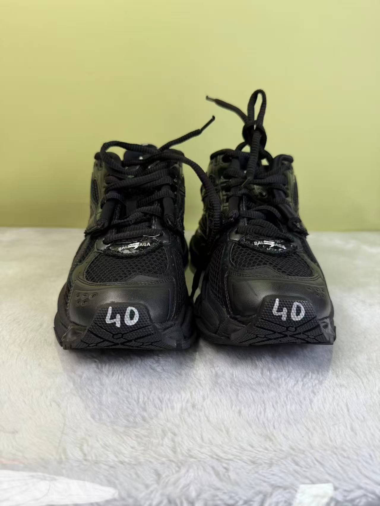 Balenciaga Black Lifestyle sneakers