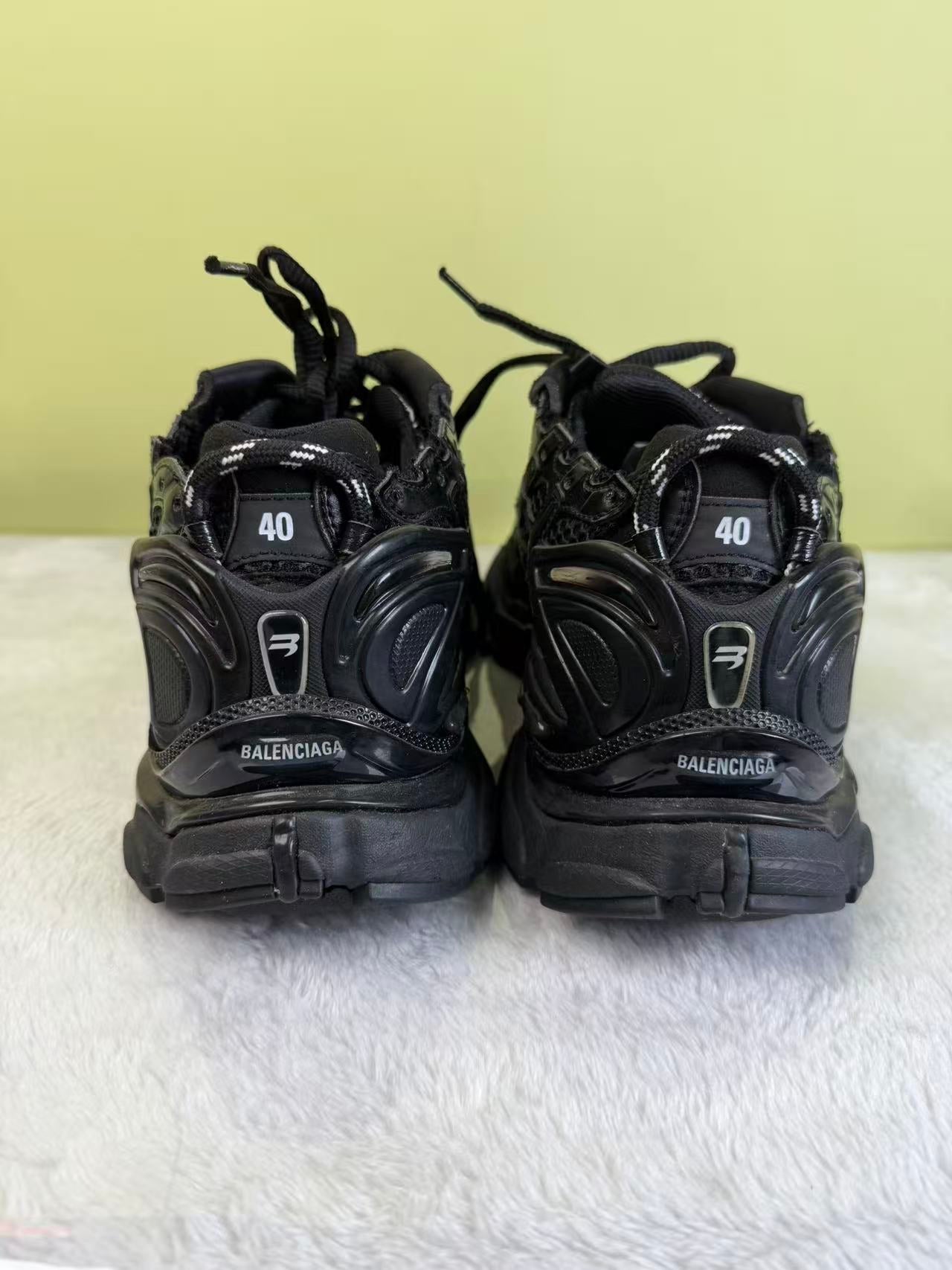 Balenciaga Black Lifestyle sneakers