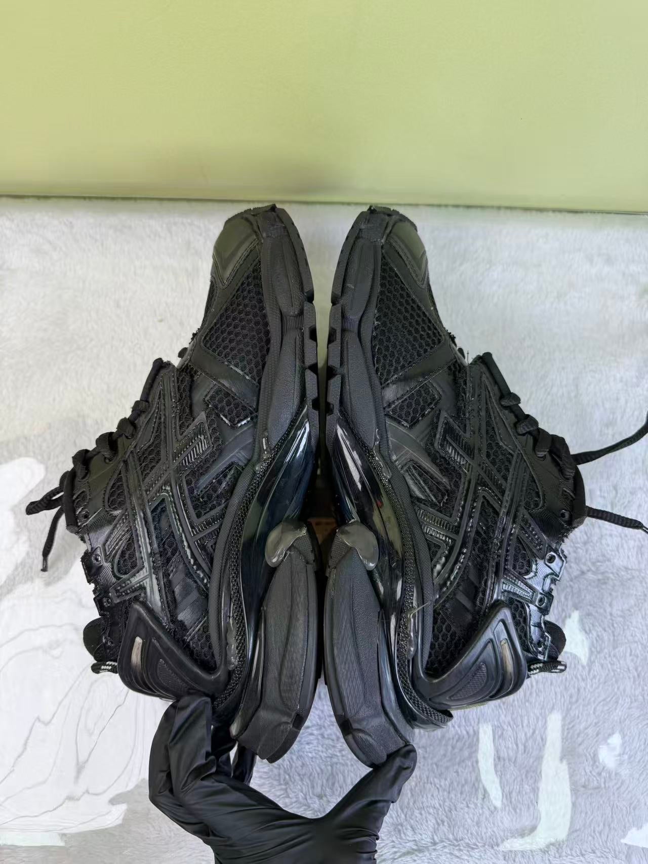 Balenciaga Black Lifestyle sneakers