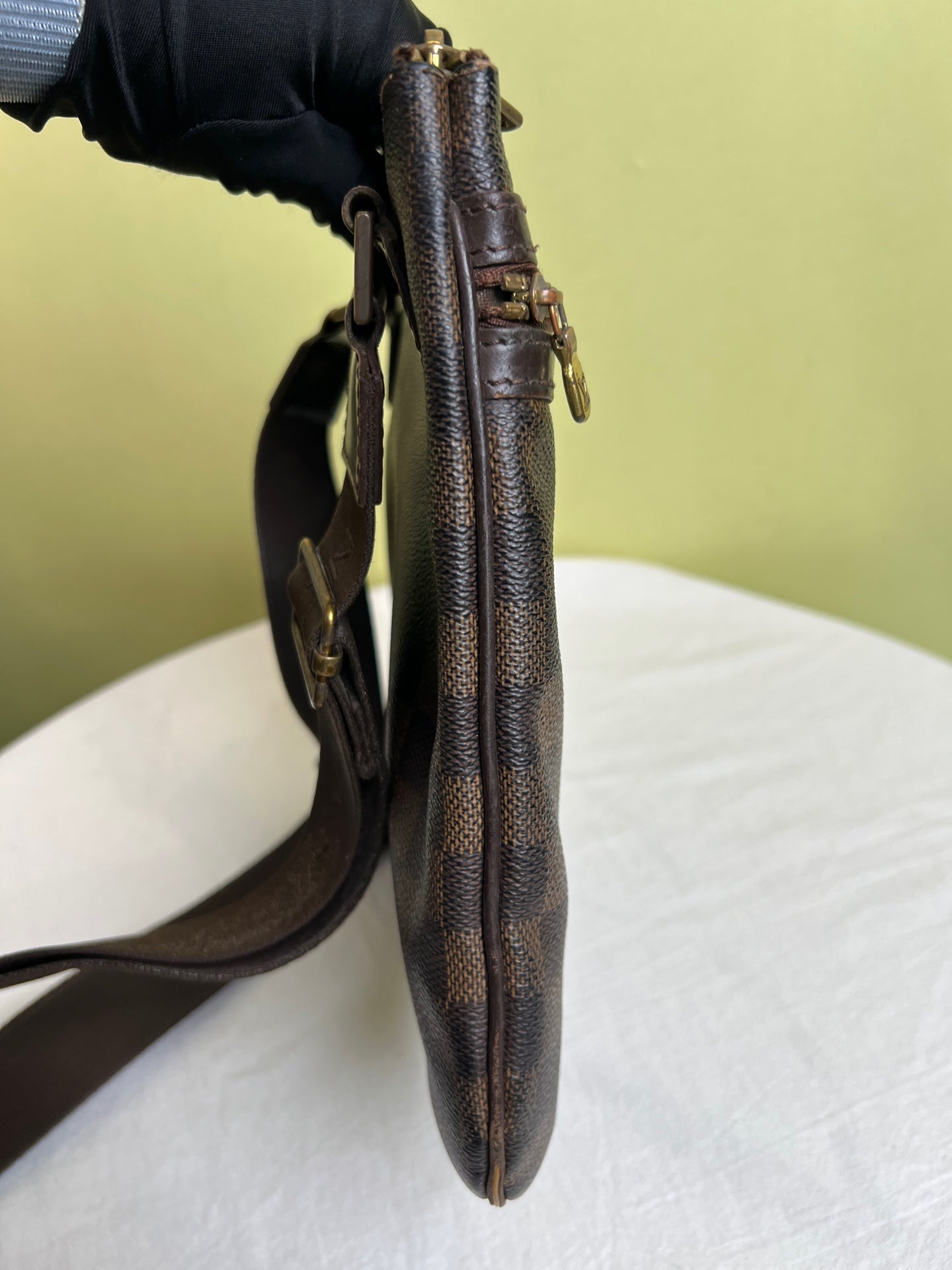 Louis Vuitton Crossbody