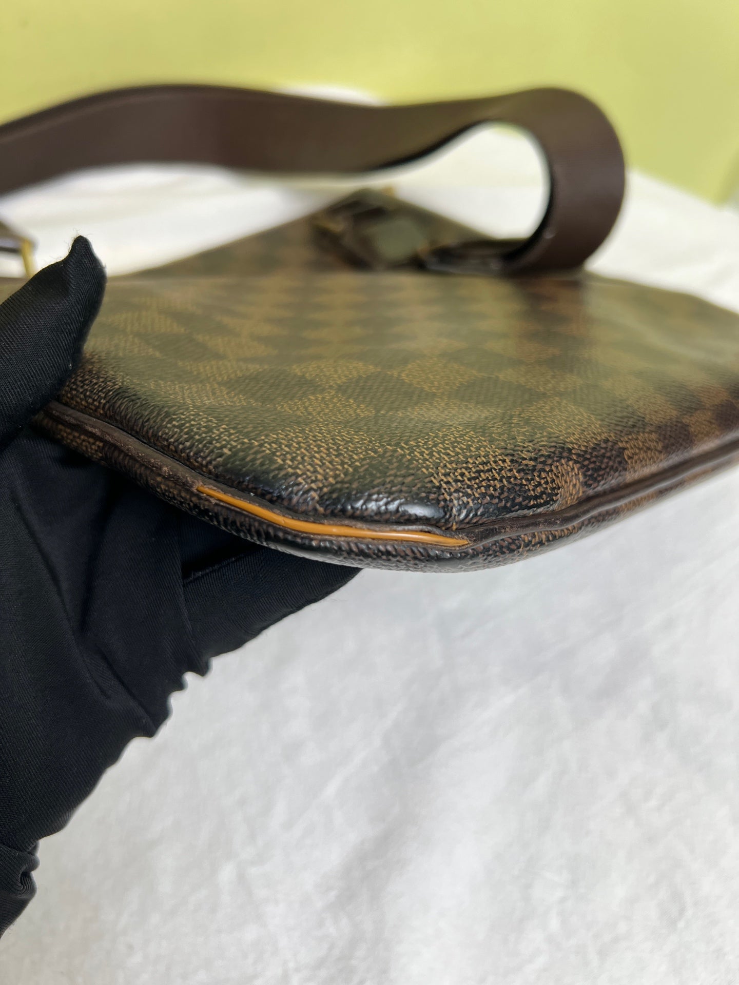 Louis Vuitton Crossbody
