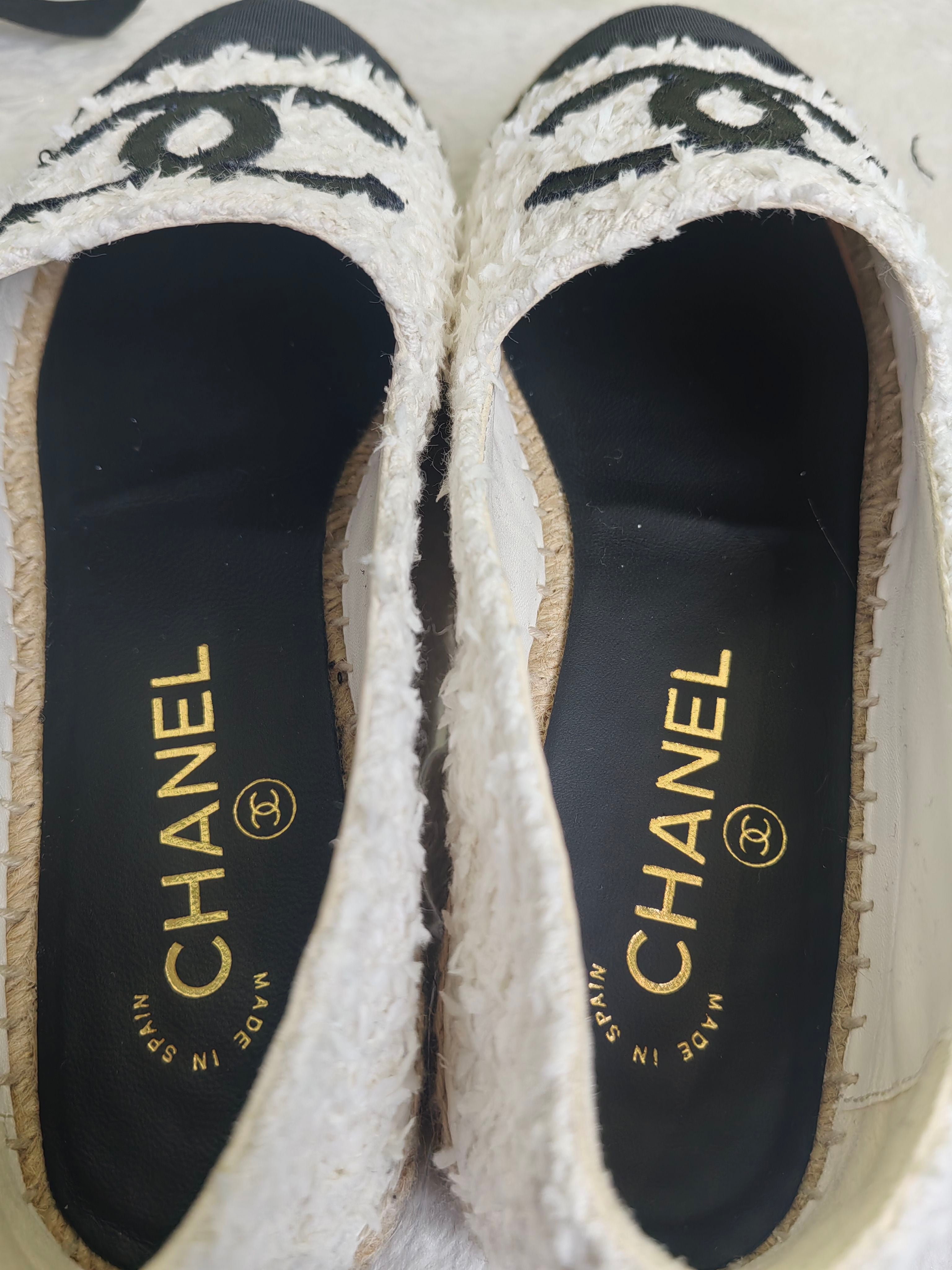 Chanel Tweed