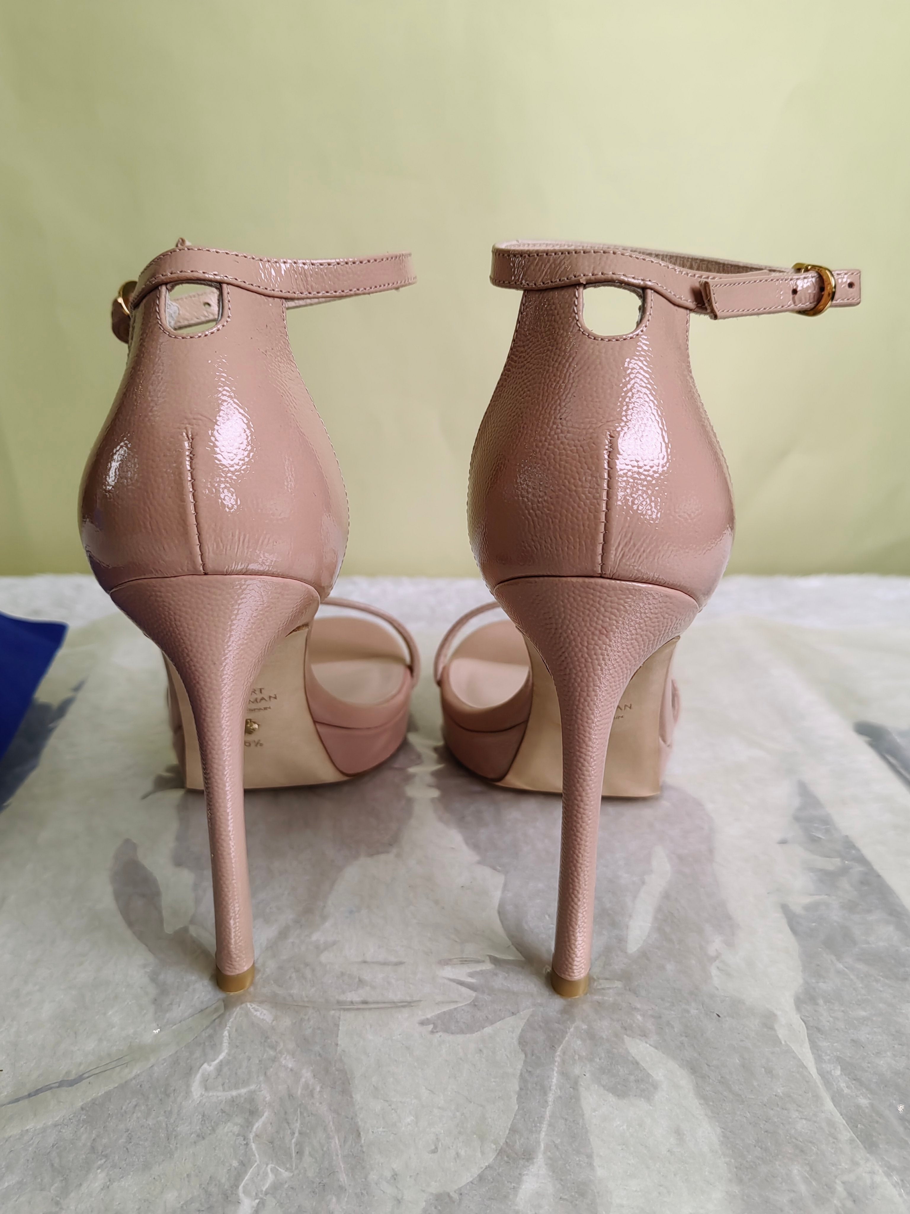 STUART WEITZMAN Pink
