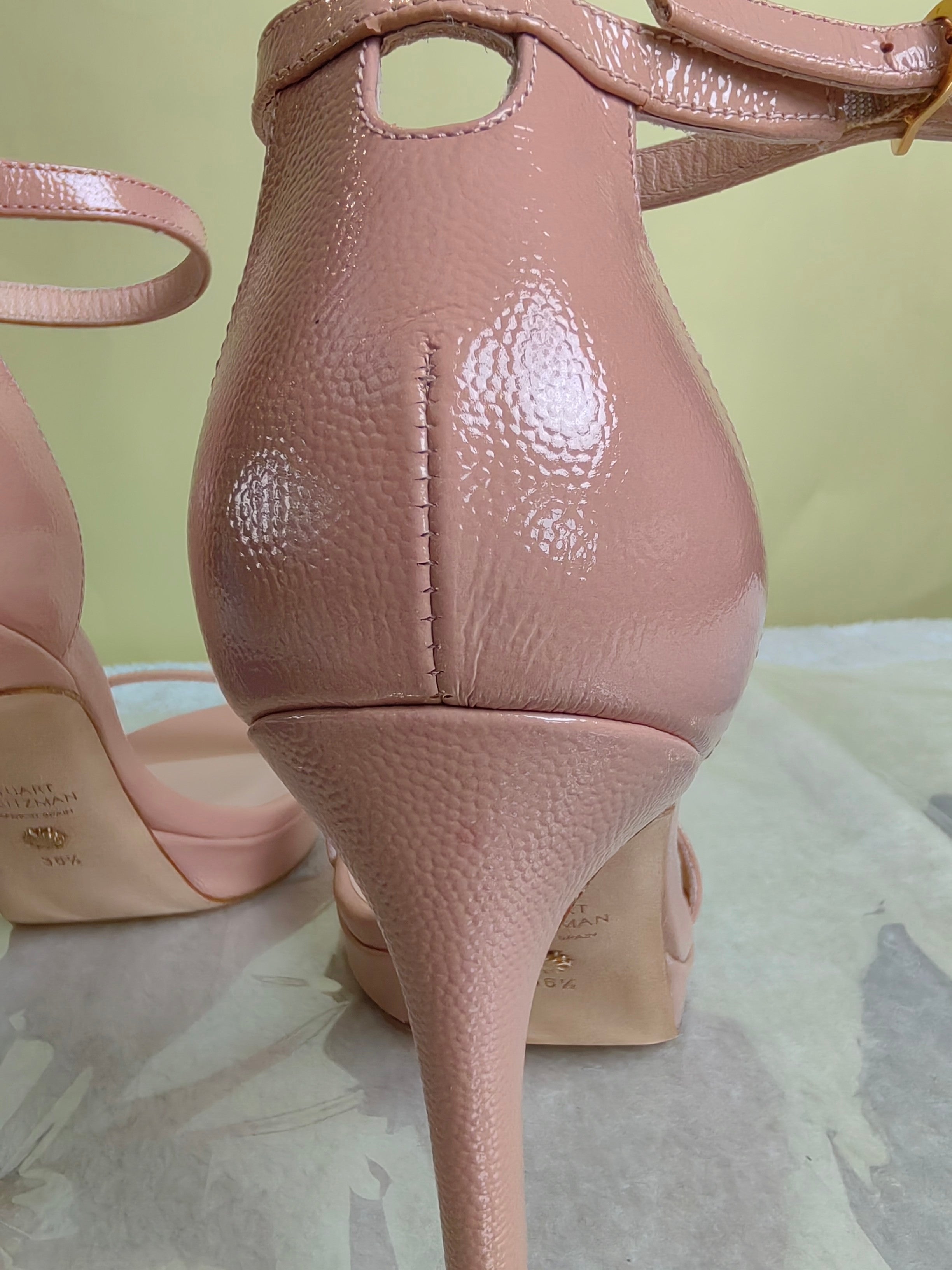 STUART WEITZMAN Pink