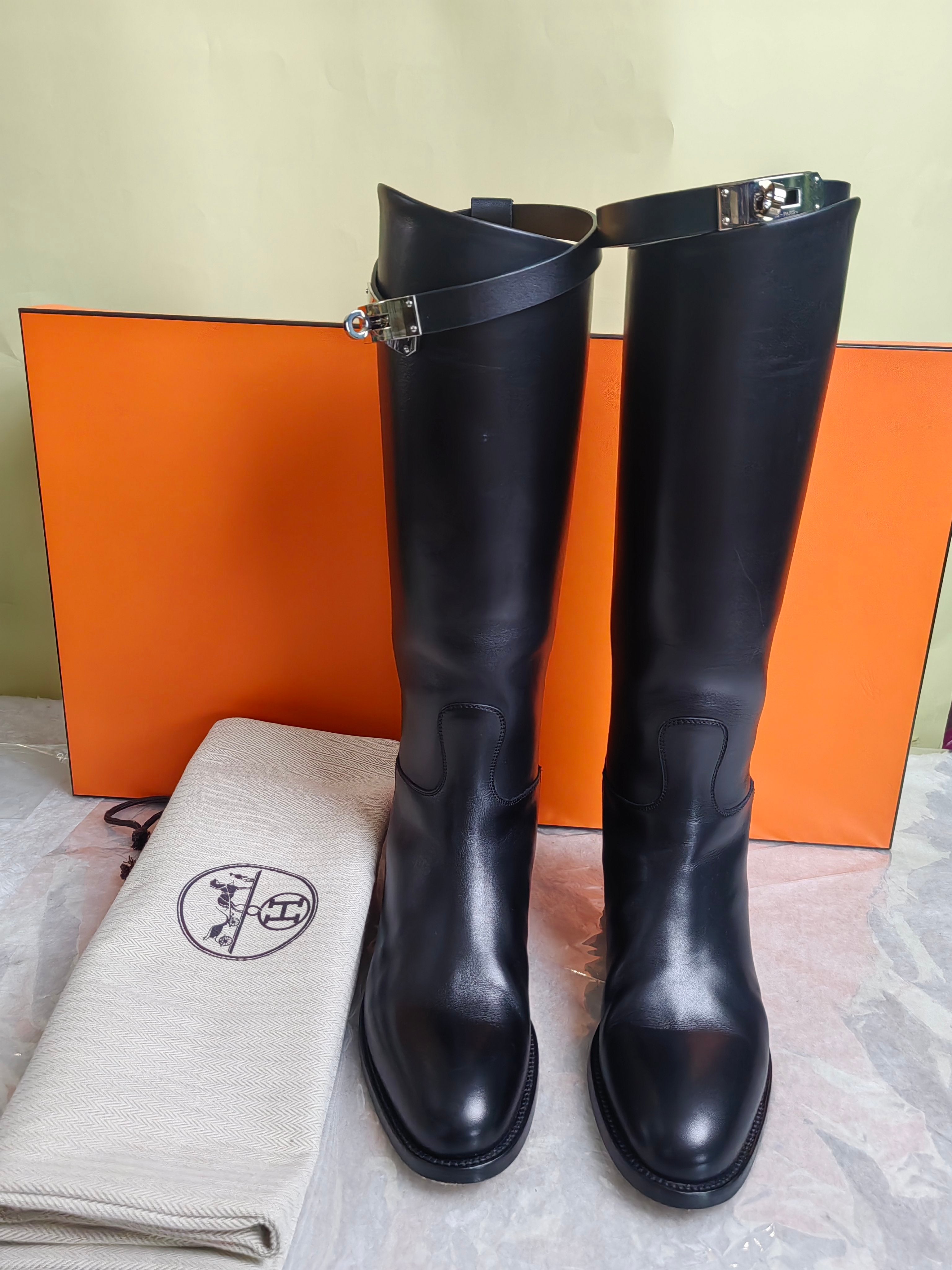 Hermes Black