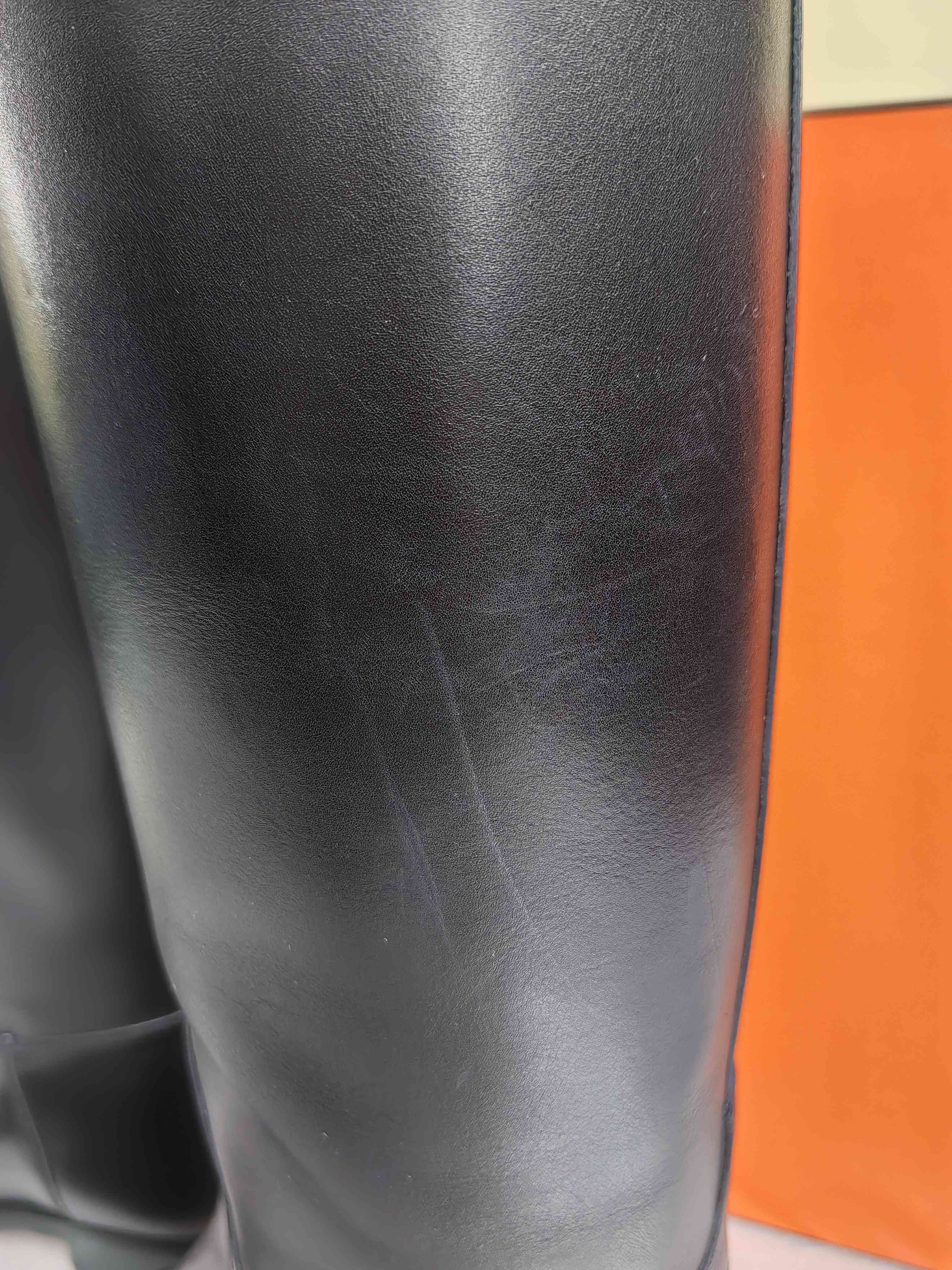 Hermes Black