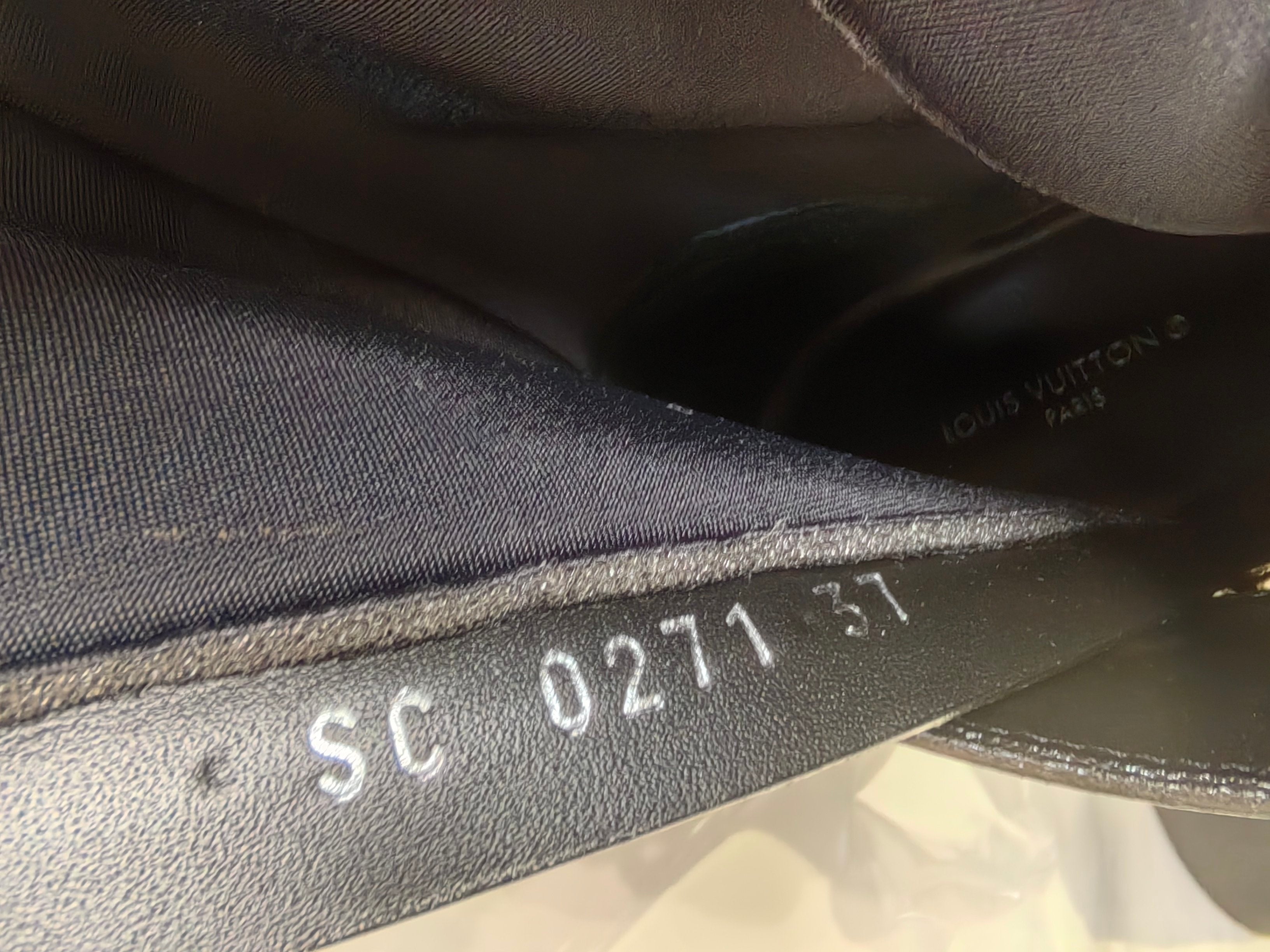 Louis Vuitton Black Lita boots